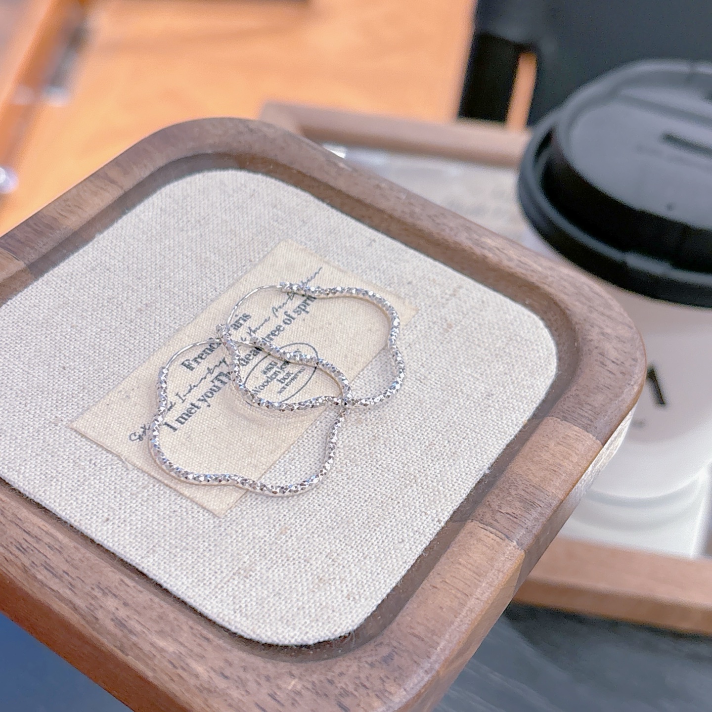 Hypoallergenic Silver Hoop Earrings Gentle Wedding Favor Gold