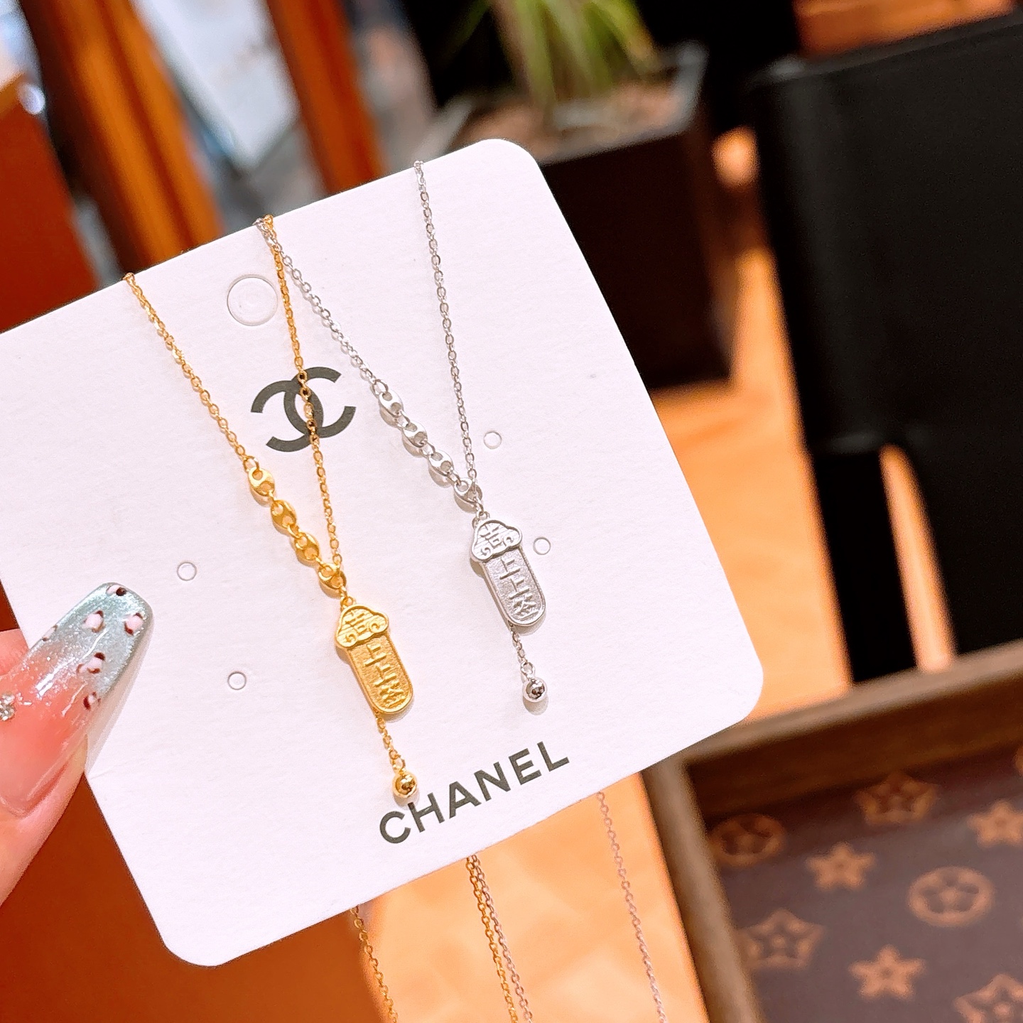 Solid Silver Necklace Light Luxury Gift for Her Gold