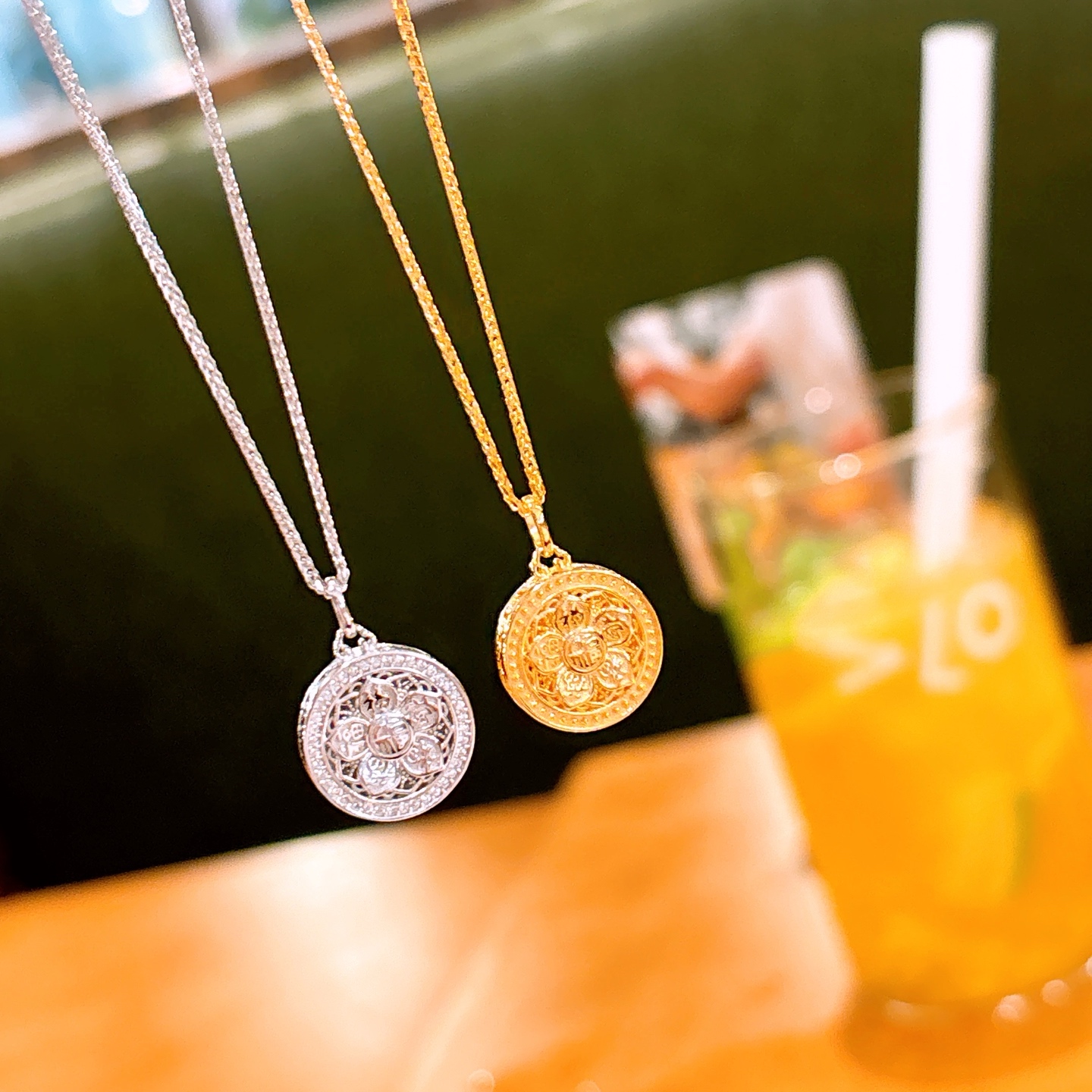 High Polish Silver Necklace Elegant Father's Day Silver