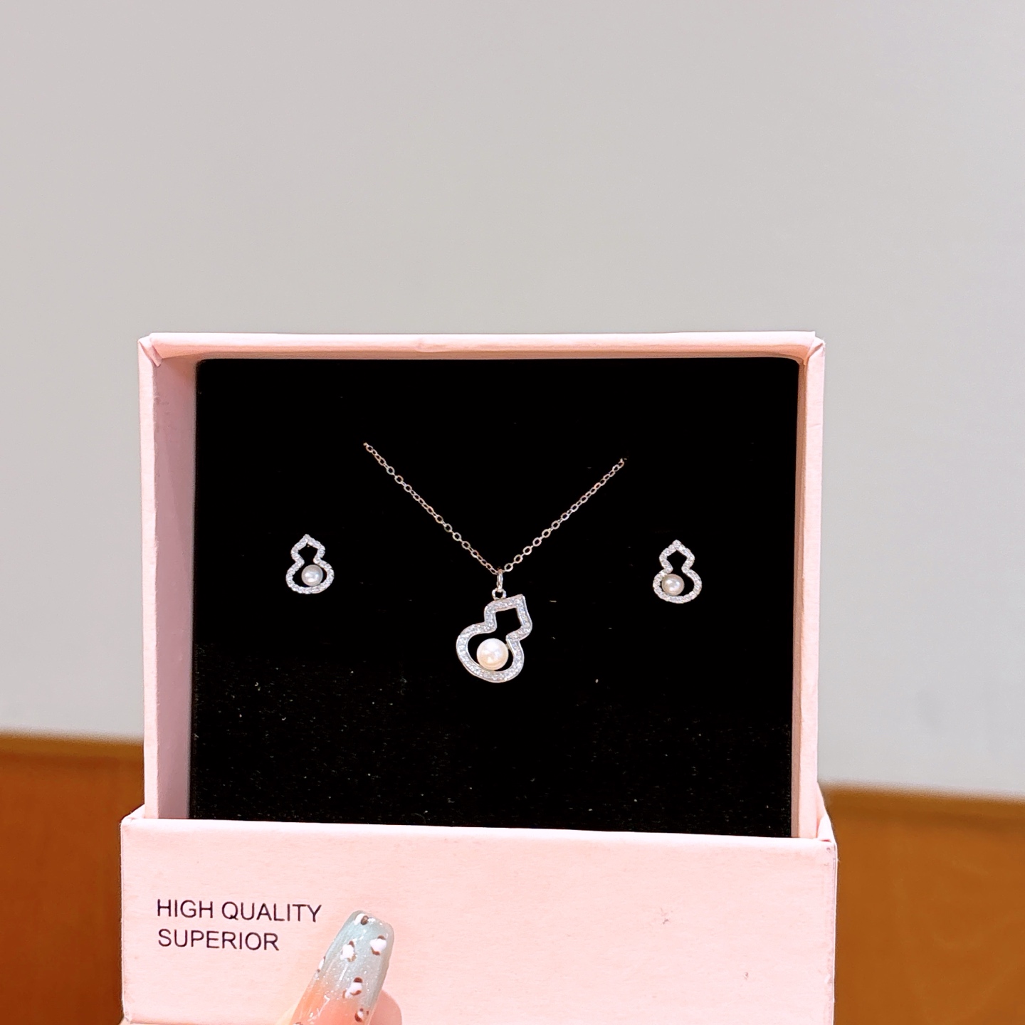 Fine Silver Earrings & Necklace Set Elegant Valentine's Day Gold