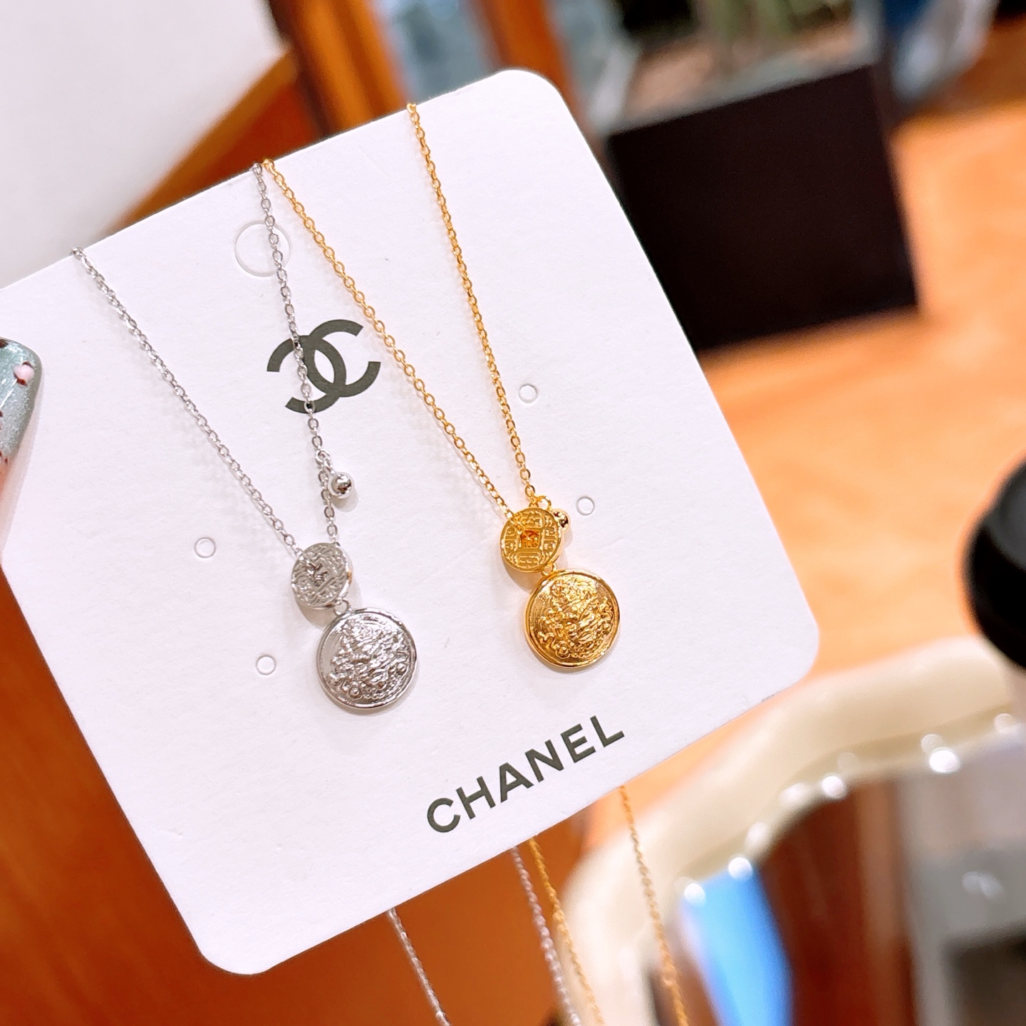 Low Allergy Silver Necklace Sweet Banquet Gold