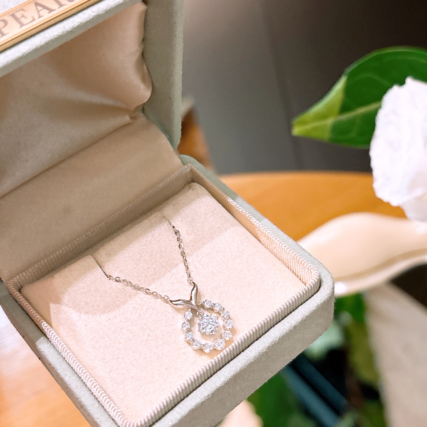 S925 Sterling Silver Moissanite Necklace Fresh Engagement Gold