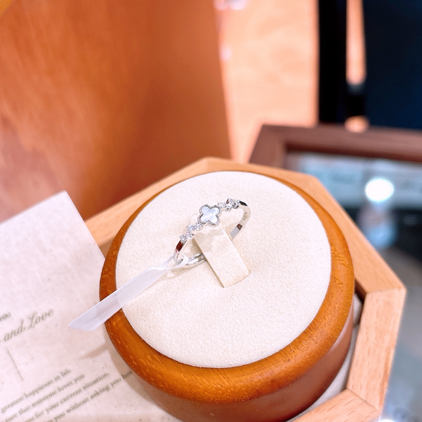 Solid Silver Ring Light Luxury Mother's Birthday Gold