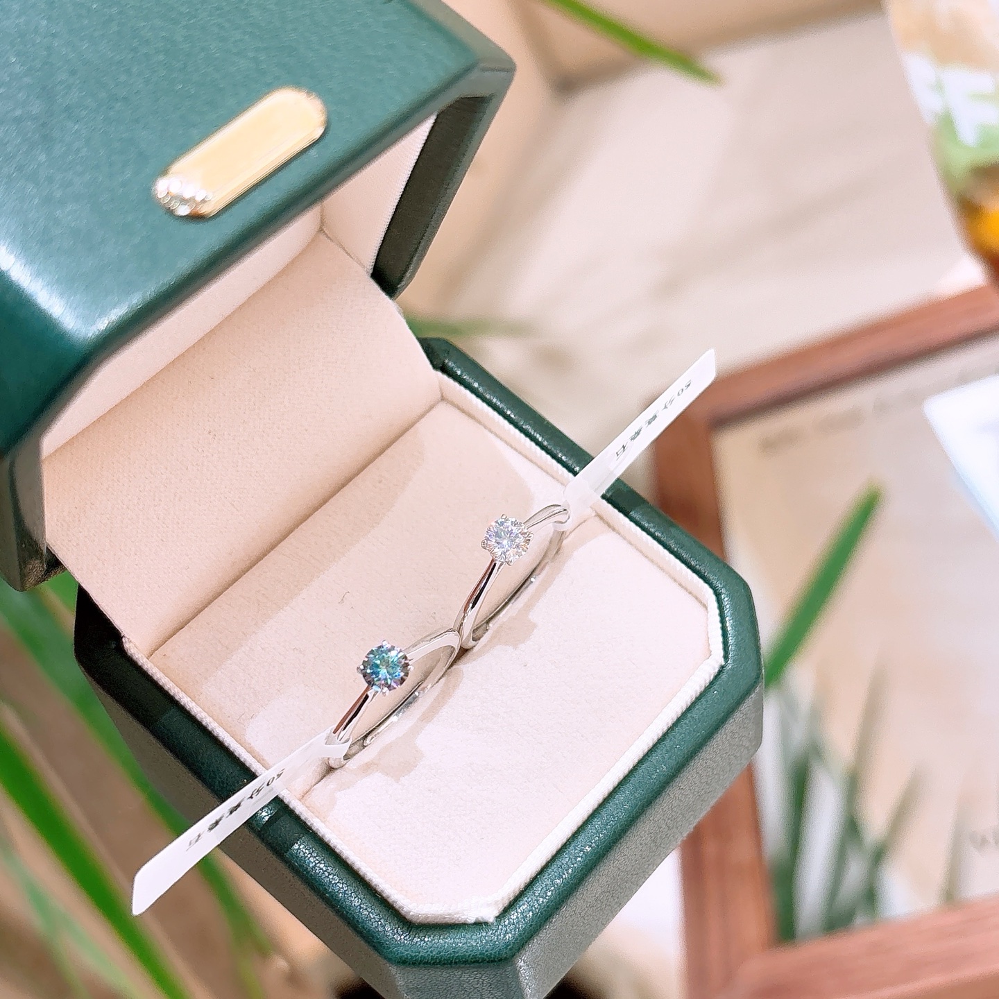 Hypoallergenic Silver Moissanite Ring Chic Workplace Gold