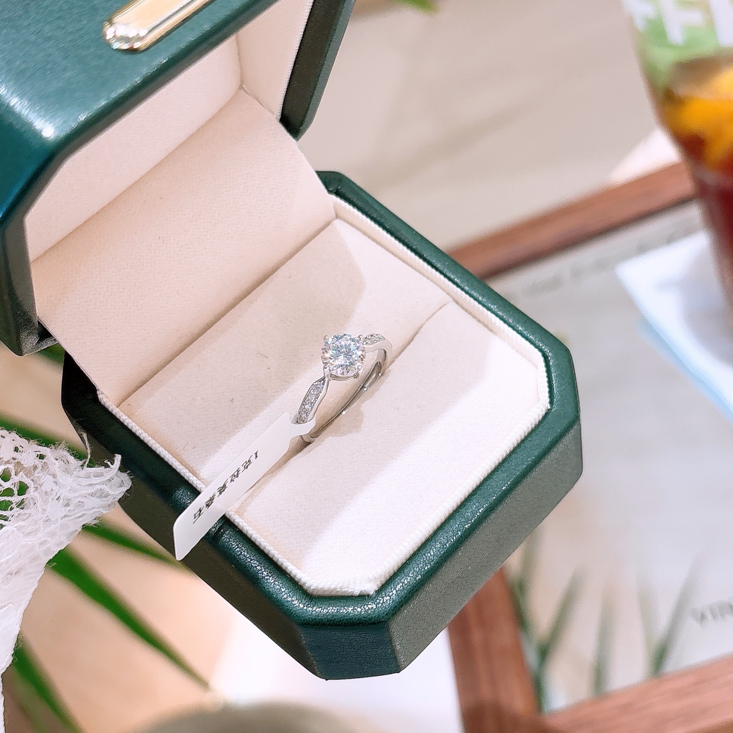 ミニマリストファインシルバーモアッサナイトリングシルバー 職場