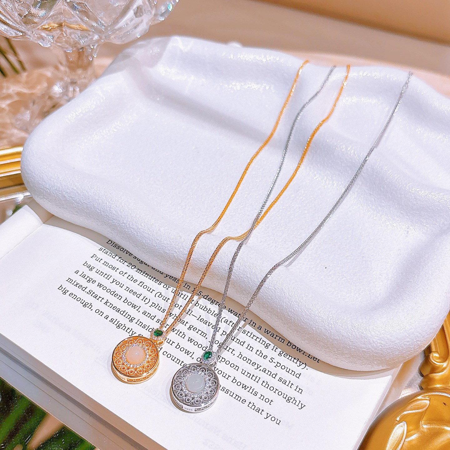 Hypoallergenic Silver Hetian Jade Necklace Girly Birthday Gold