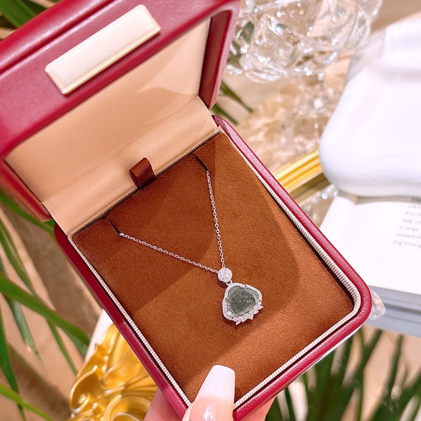 Fine Silver Jadeite Necklace Soft Annual Party Gold