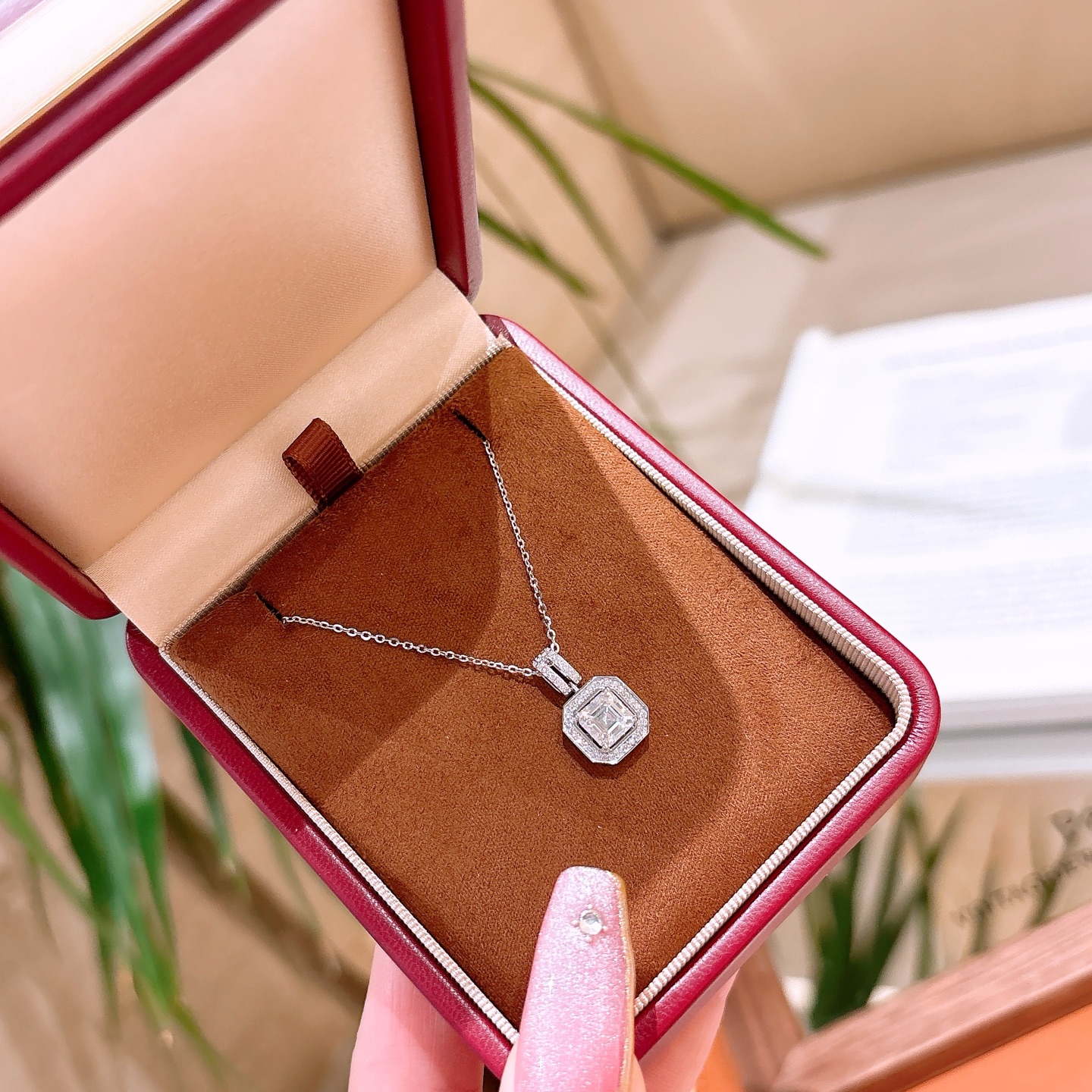 High Polish Silver Moissanite Necklace Unique Banquet Silver