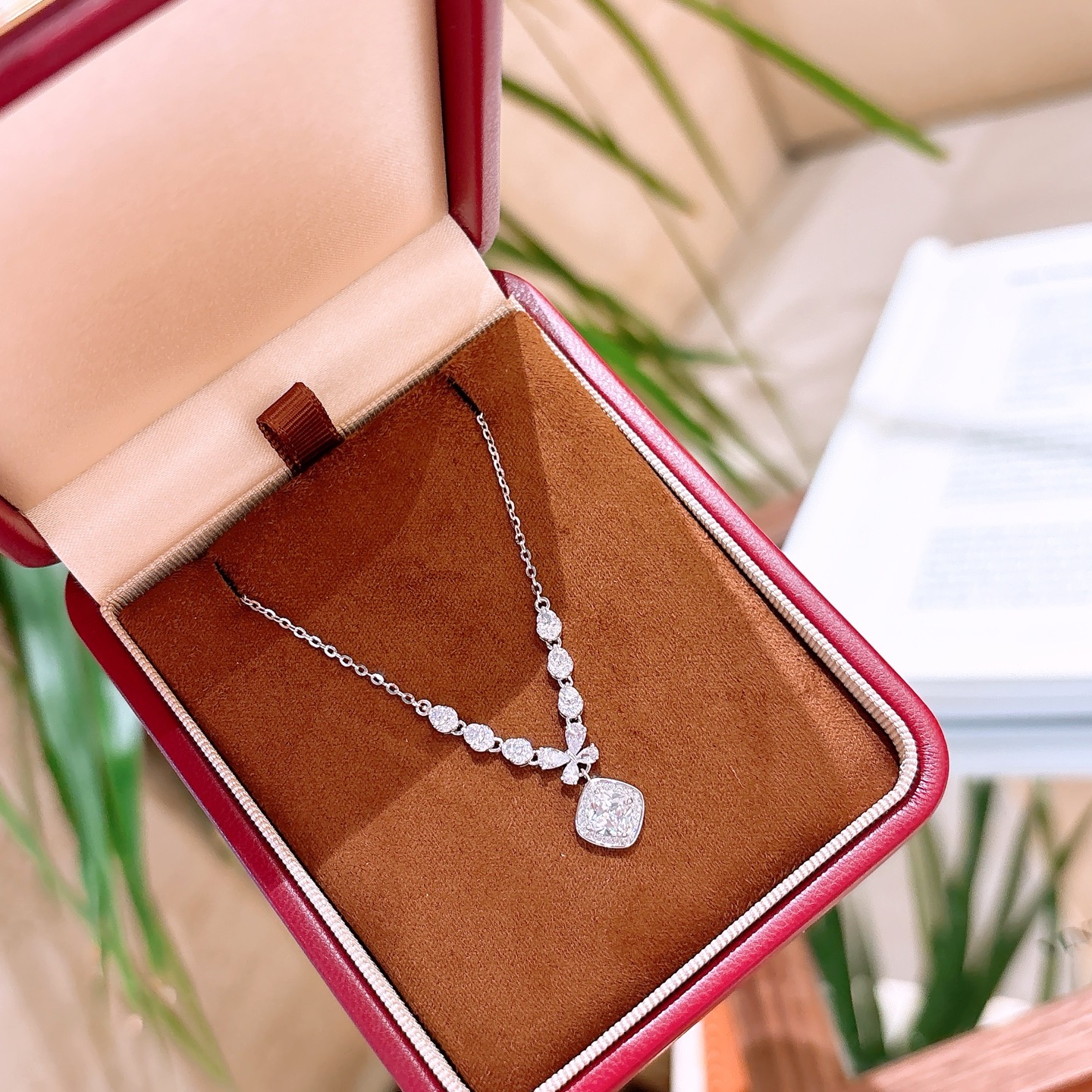 柔らかニッケル無添加銀ネックレスゴールド 旅行