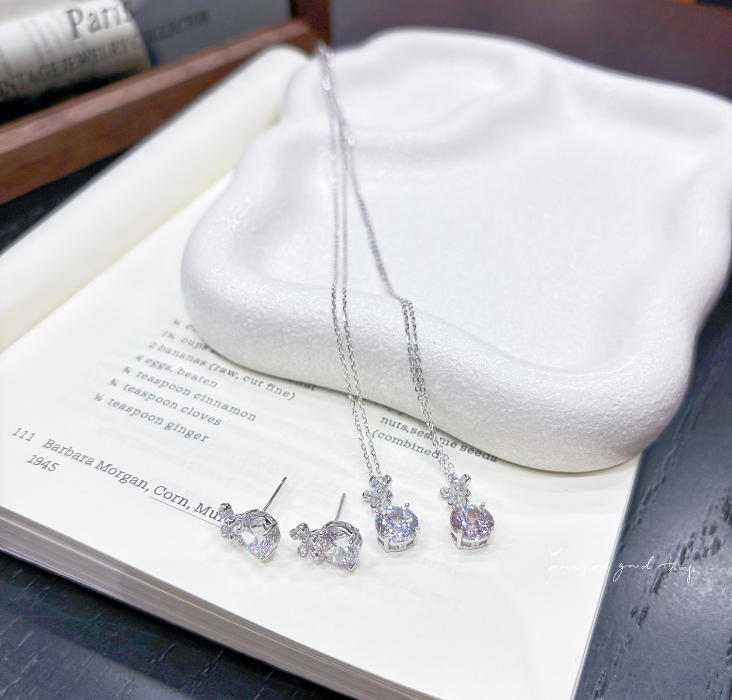 S925 Sterling Silver Earrings & Necklace Set Fresh Workplace Gold