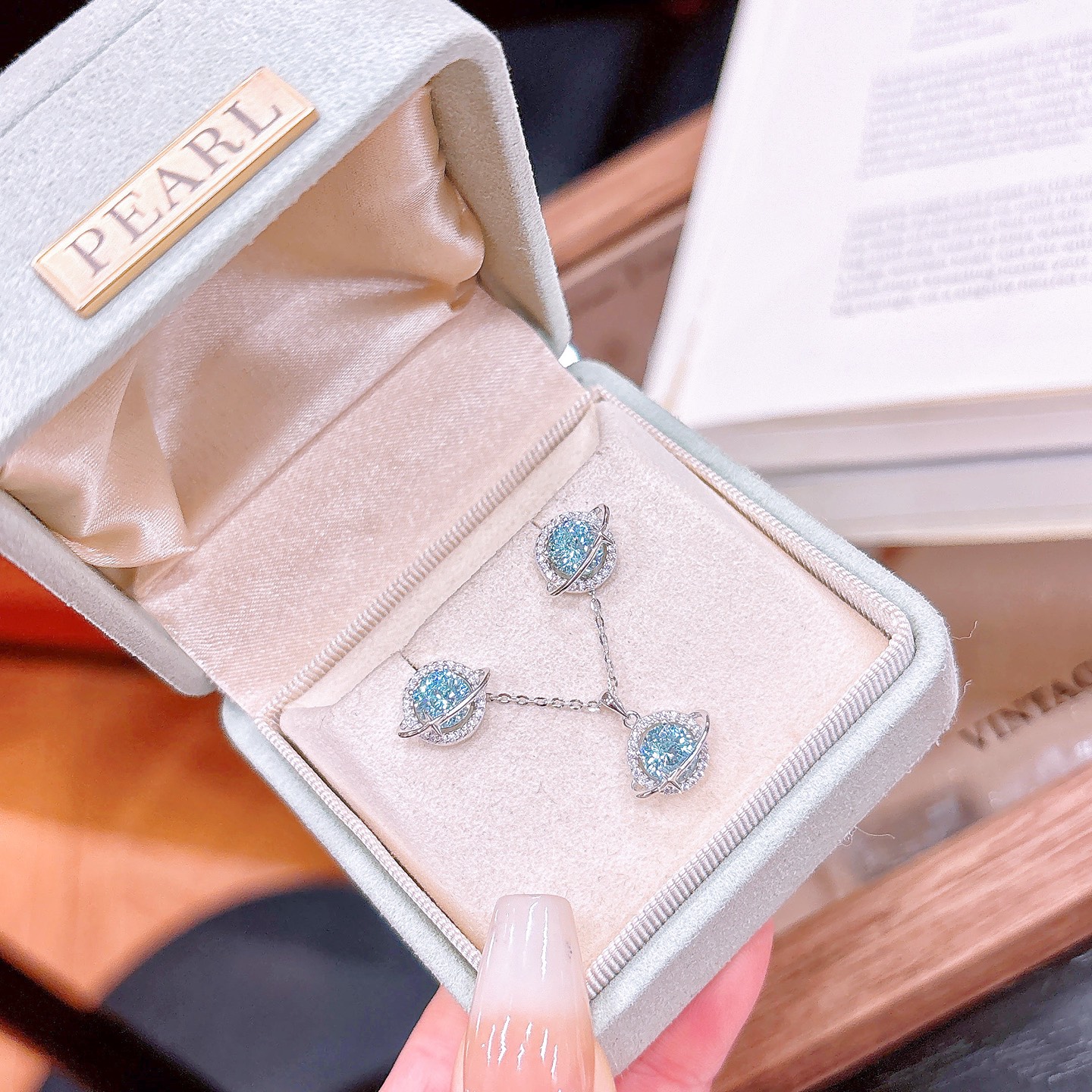 幻想的純銀イヤリング＆ネックレスセットシルバー 親友へのプレゼント