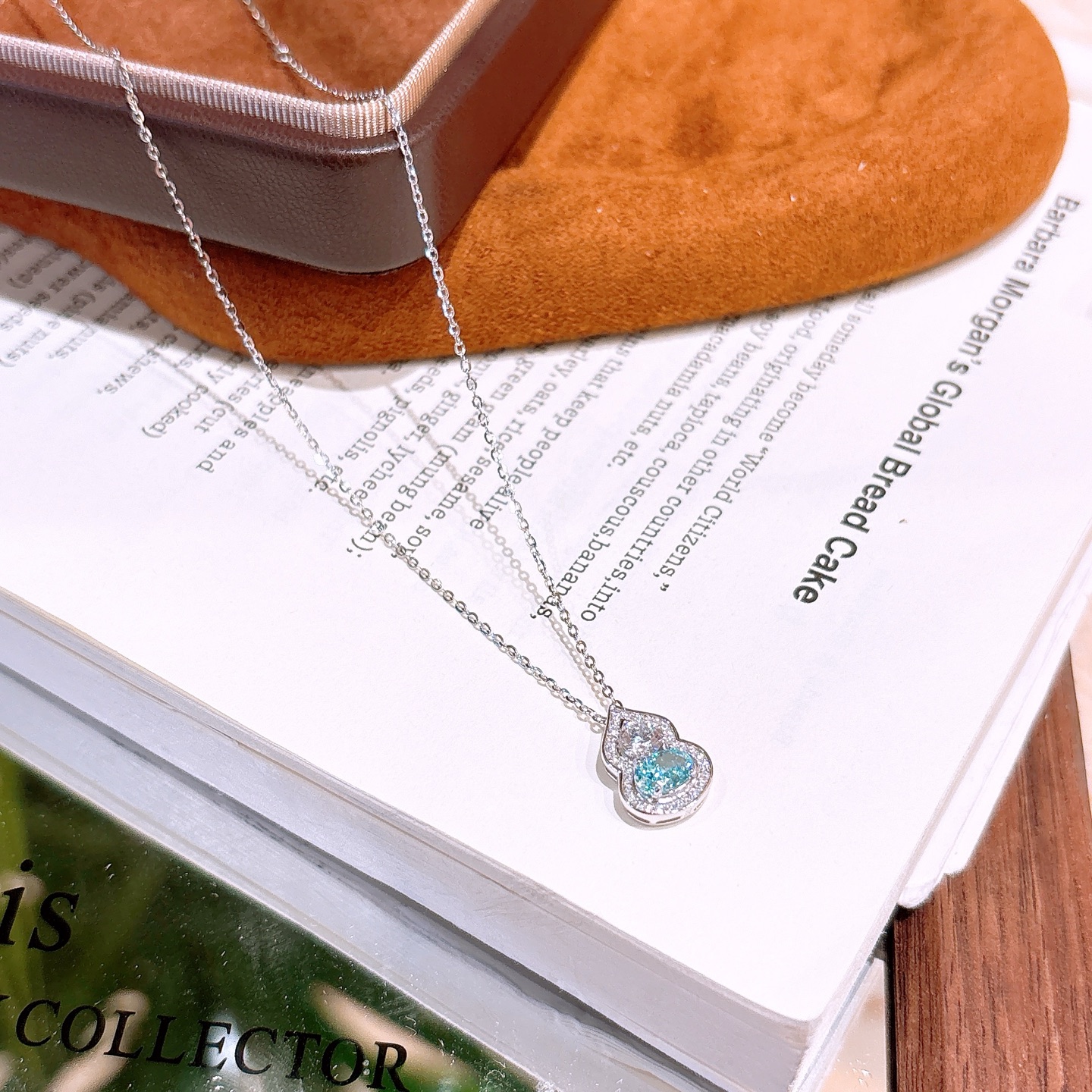 Fine Silver Necklace Chic Housewarming Silver