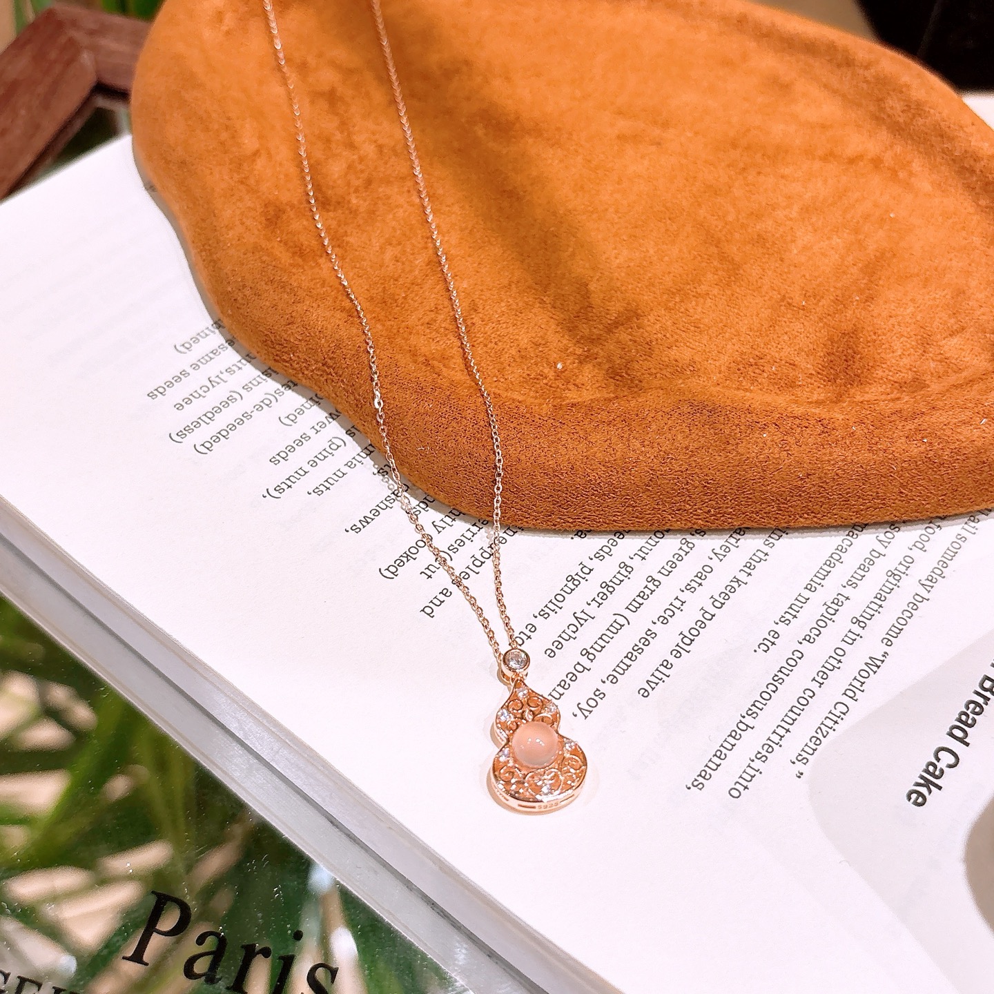 森ガールアレルギー対応シルバーネックレスシルバー 母の誕生日