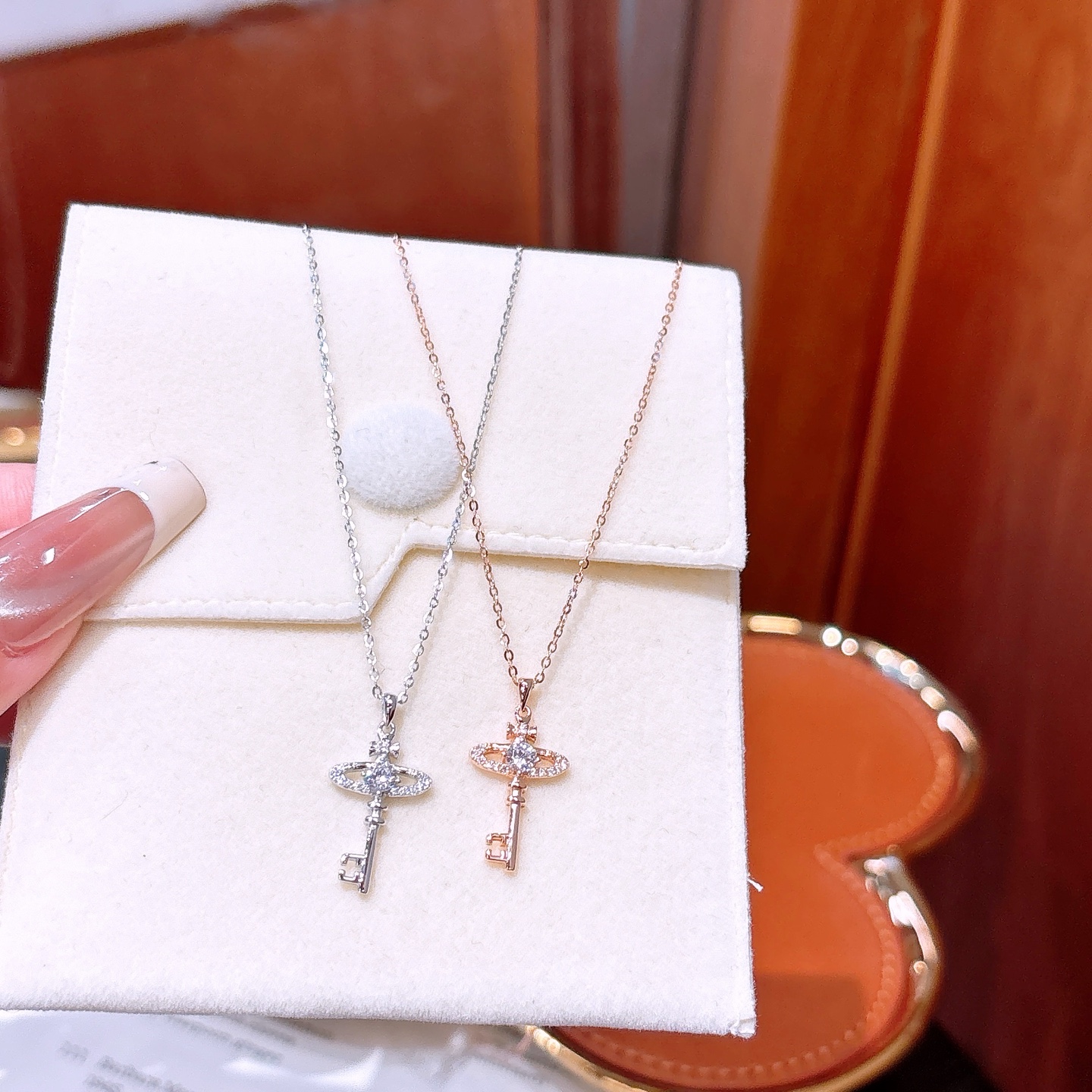 Fine Silver Necklace Sweet & Cool Wedding Favor Silver