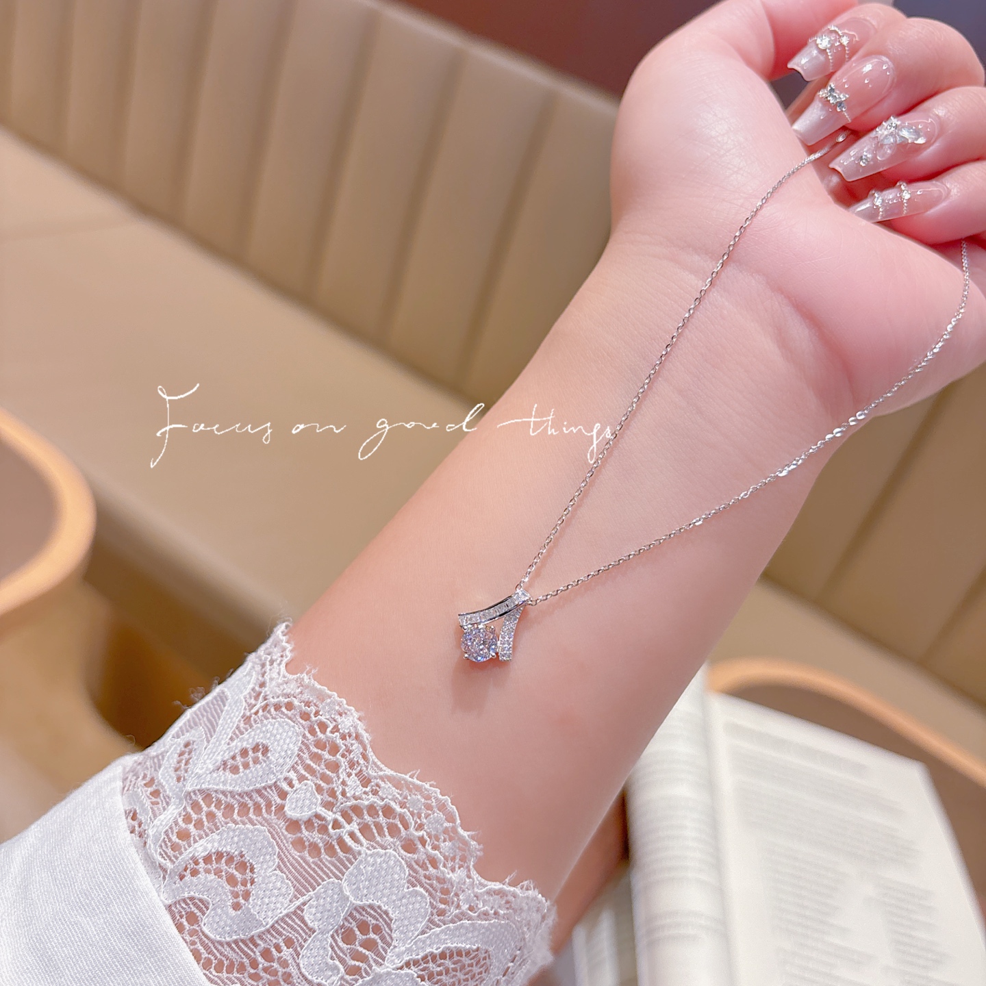 森ガールファインシルバーネックレスシルバー 通勤