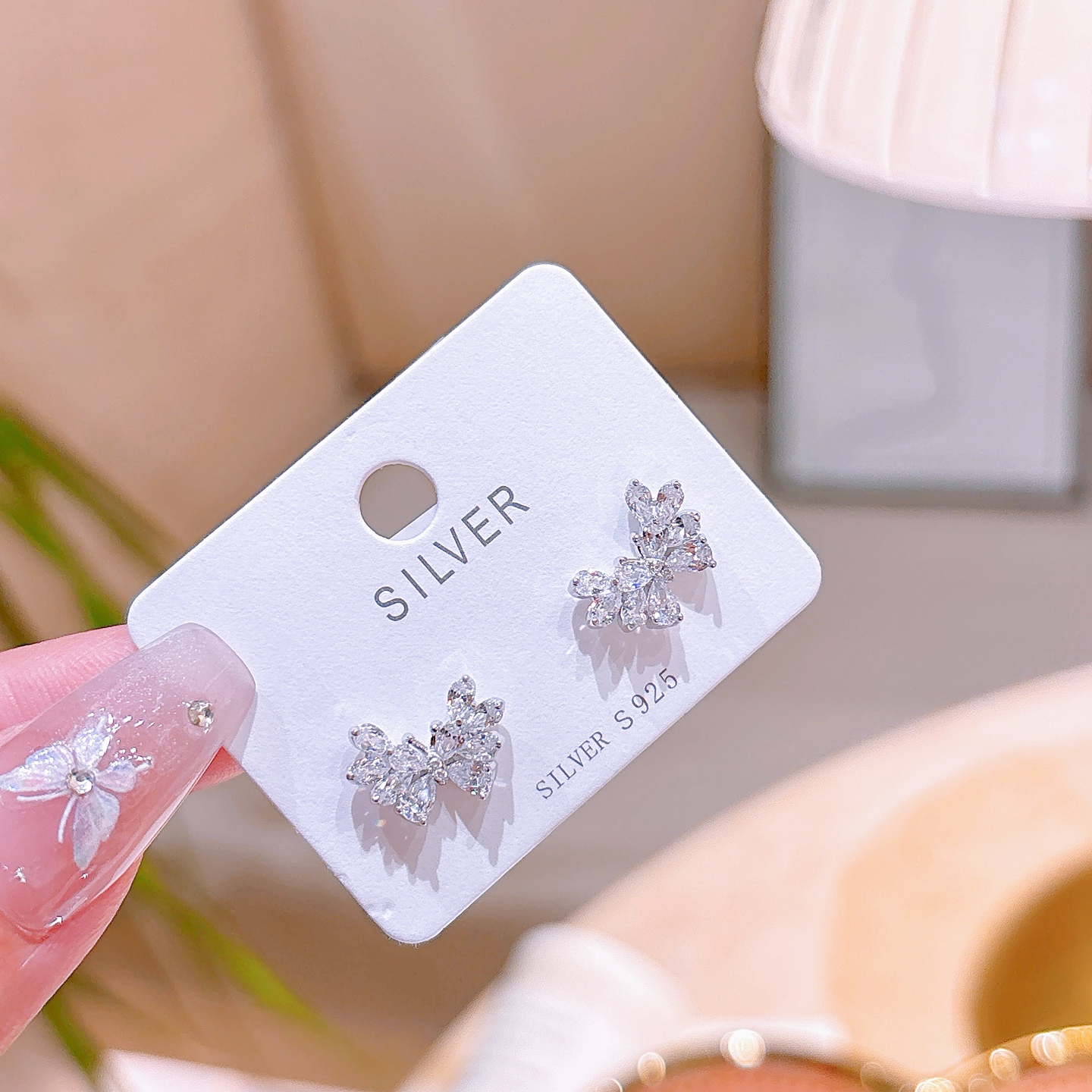 Fine Silver Earrings Gentle Party Silver