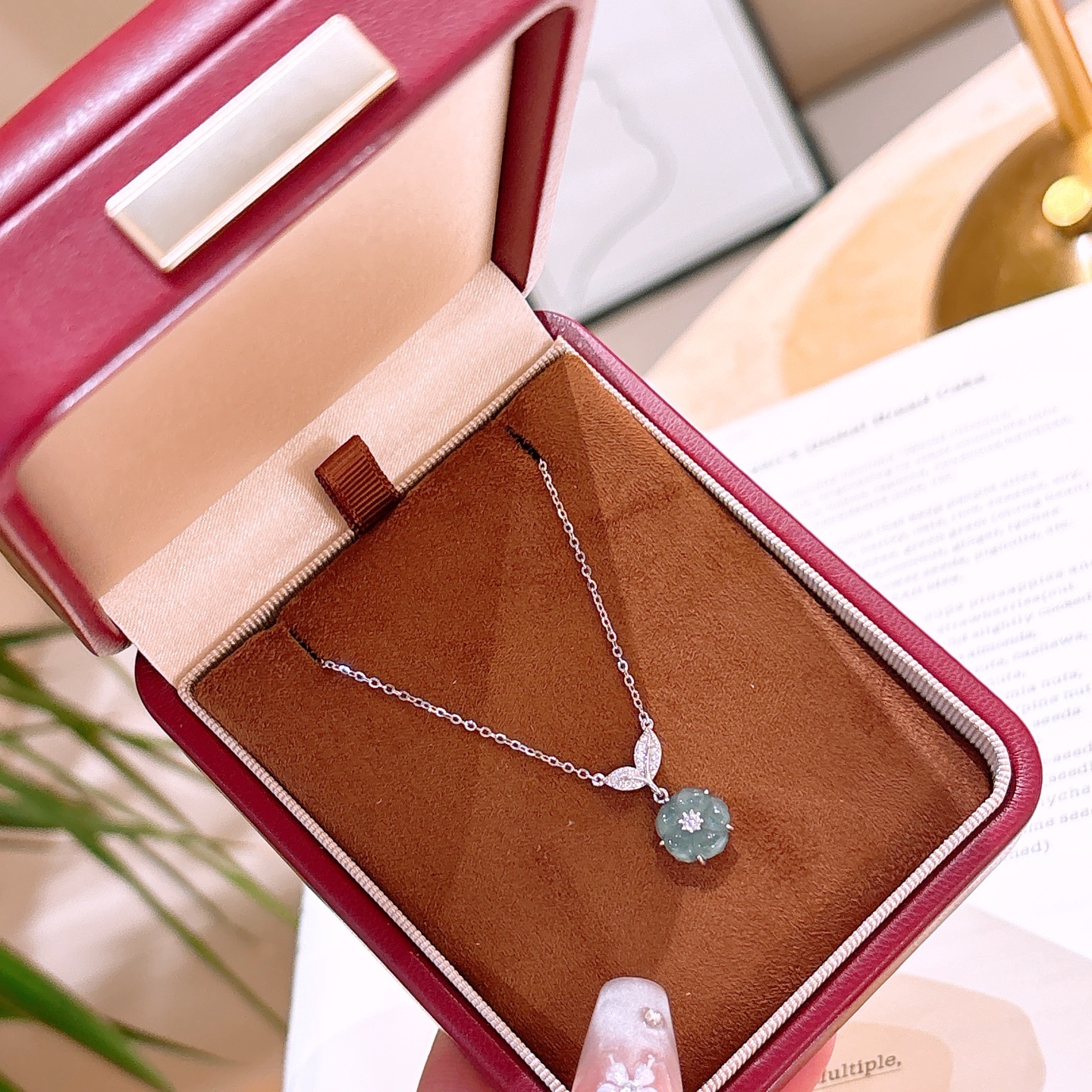 High Polish Silver Jadeite Necklace Forest Banquet Silver