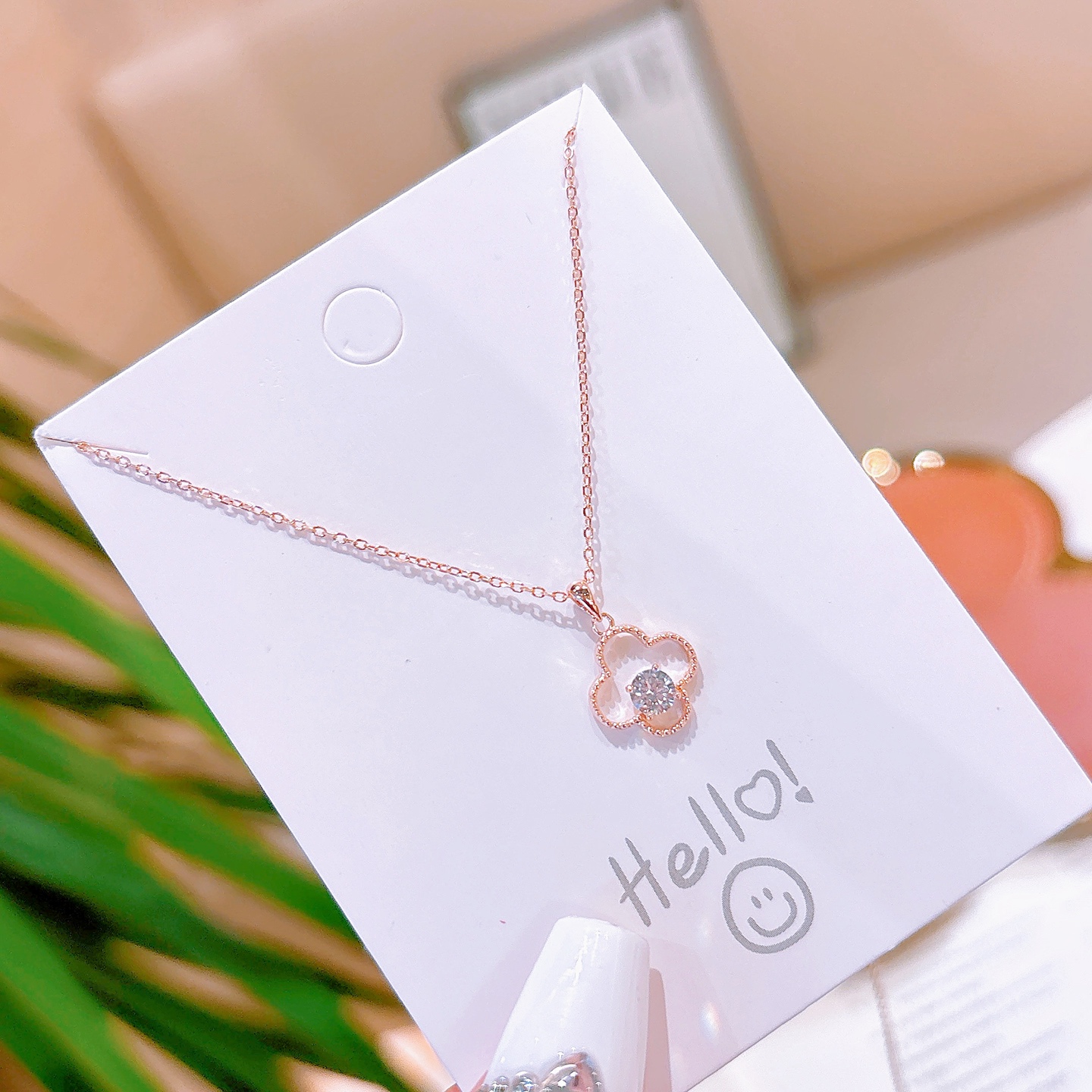 さわやか系アレルギー対応シルバーネックレスゴールド パーティー