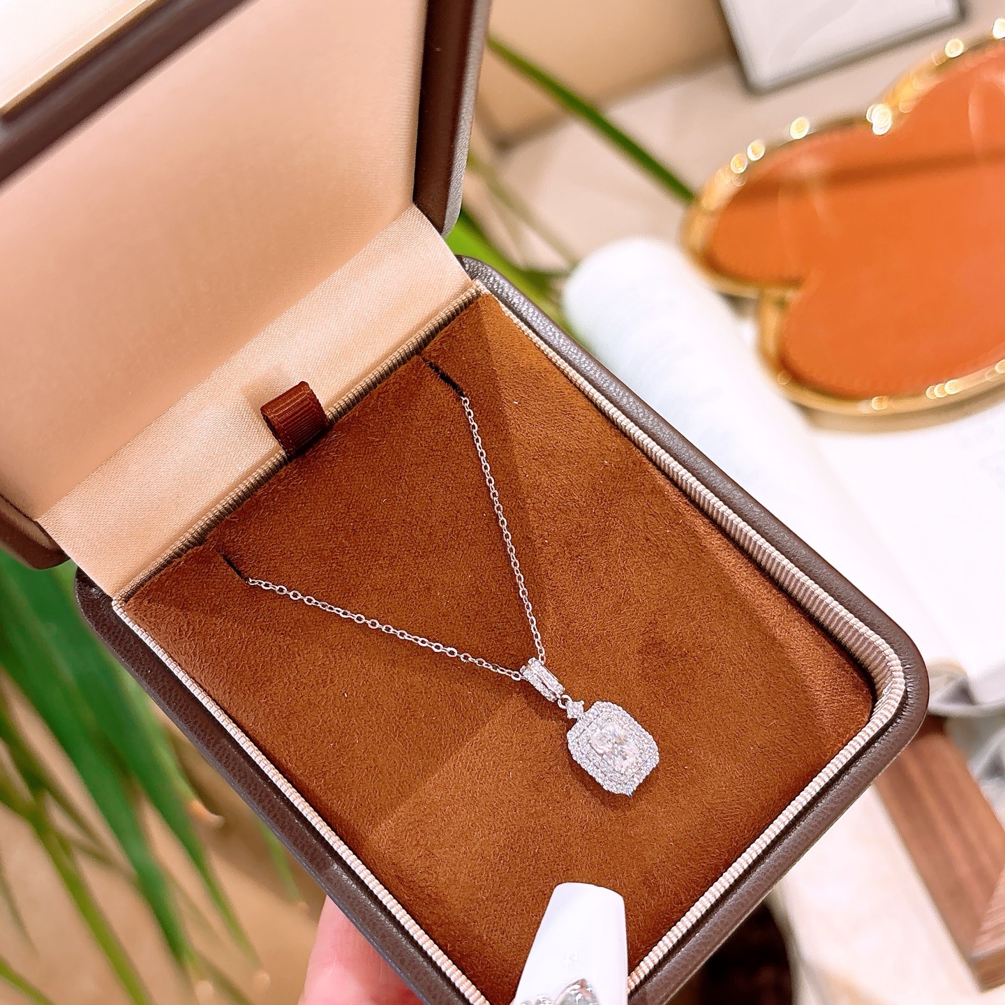 Low Allergy Silver Moissanite Necklace Chic Wedding Favor Gold