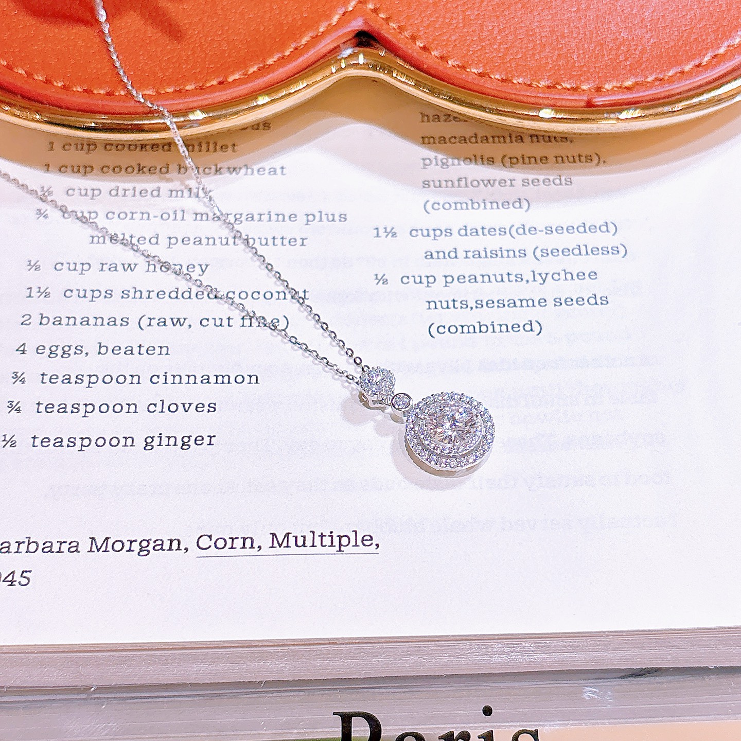 可愛いニッケル無添加銀モアッサナイトネックレスゴールド 父の日