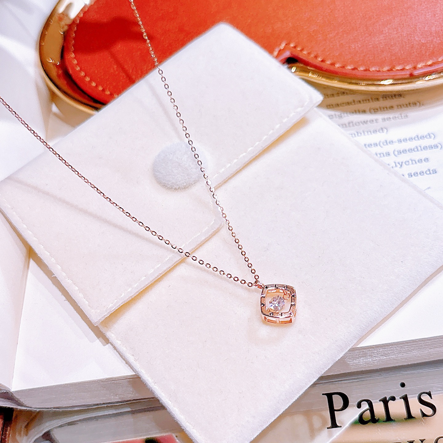 ミニマリスト低アレルギー銀ネックレスゴールド 誕生日