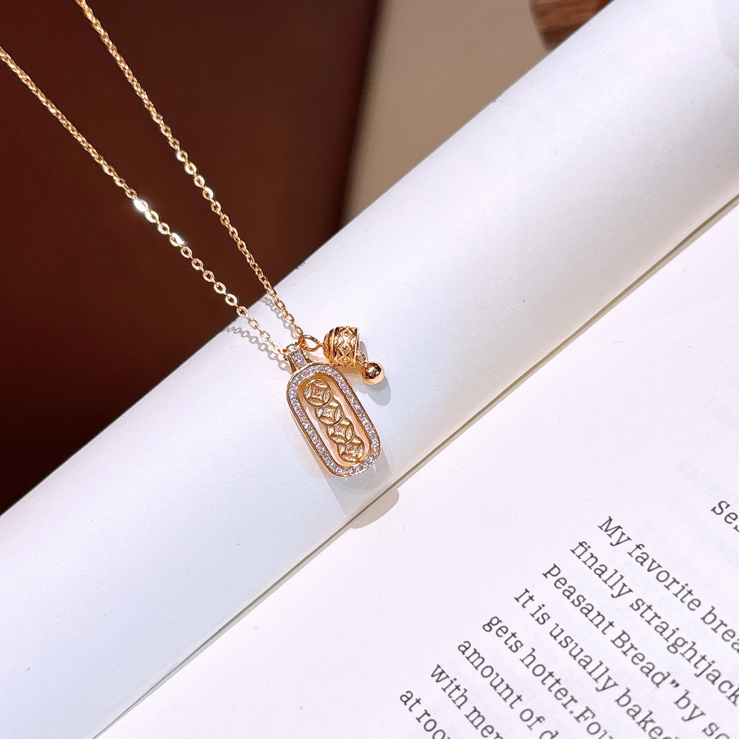 Low Allergy Silver Necklace Fashion Graduation Gold