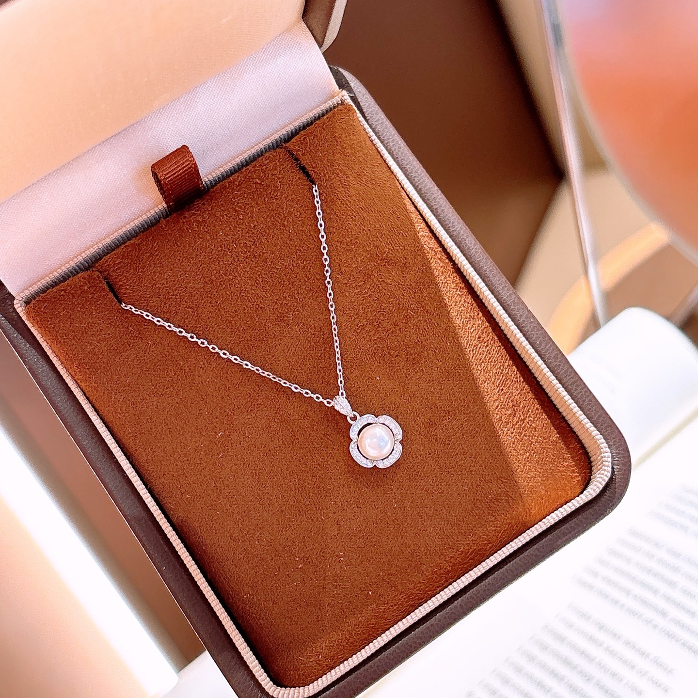 High Polish Silver Necklace Dainty Banquet Gold