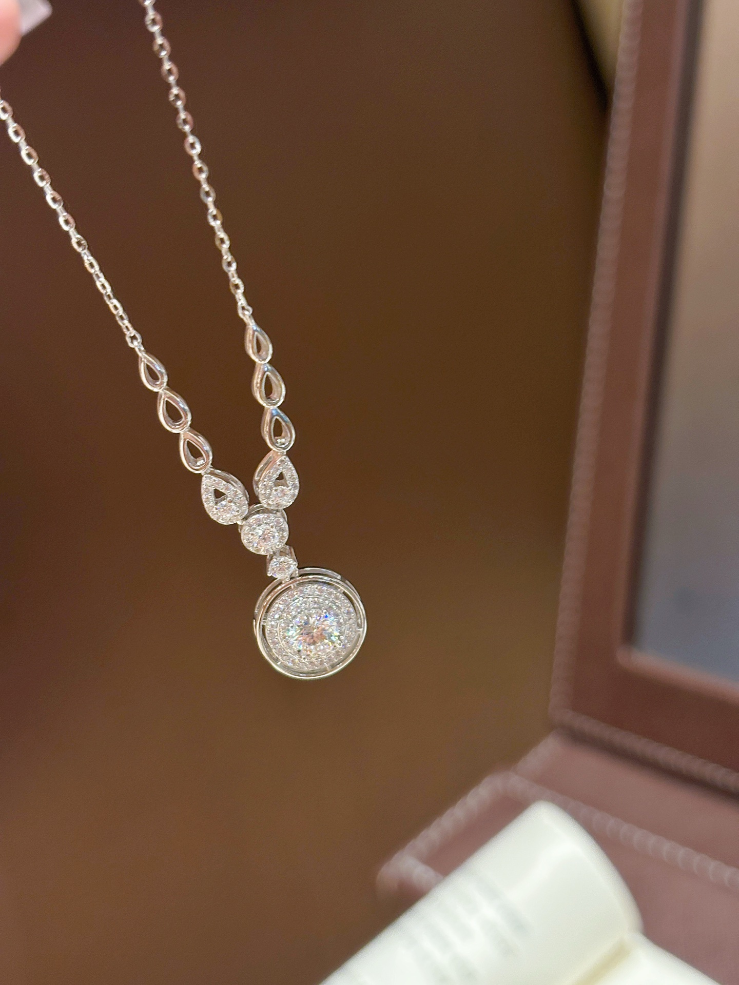 Low Allergy Silver Moissanite Necklace Lively Teacher's Day Gold