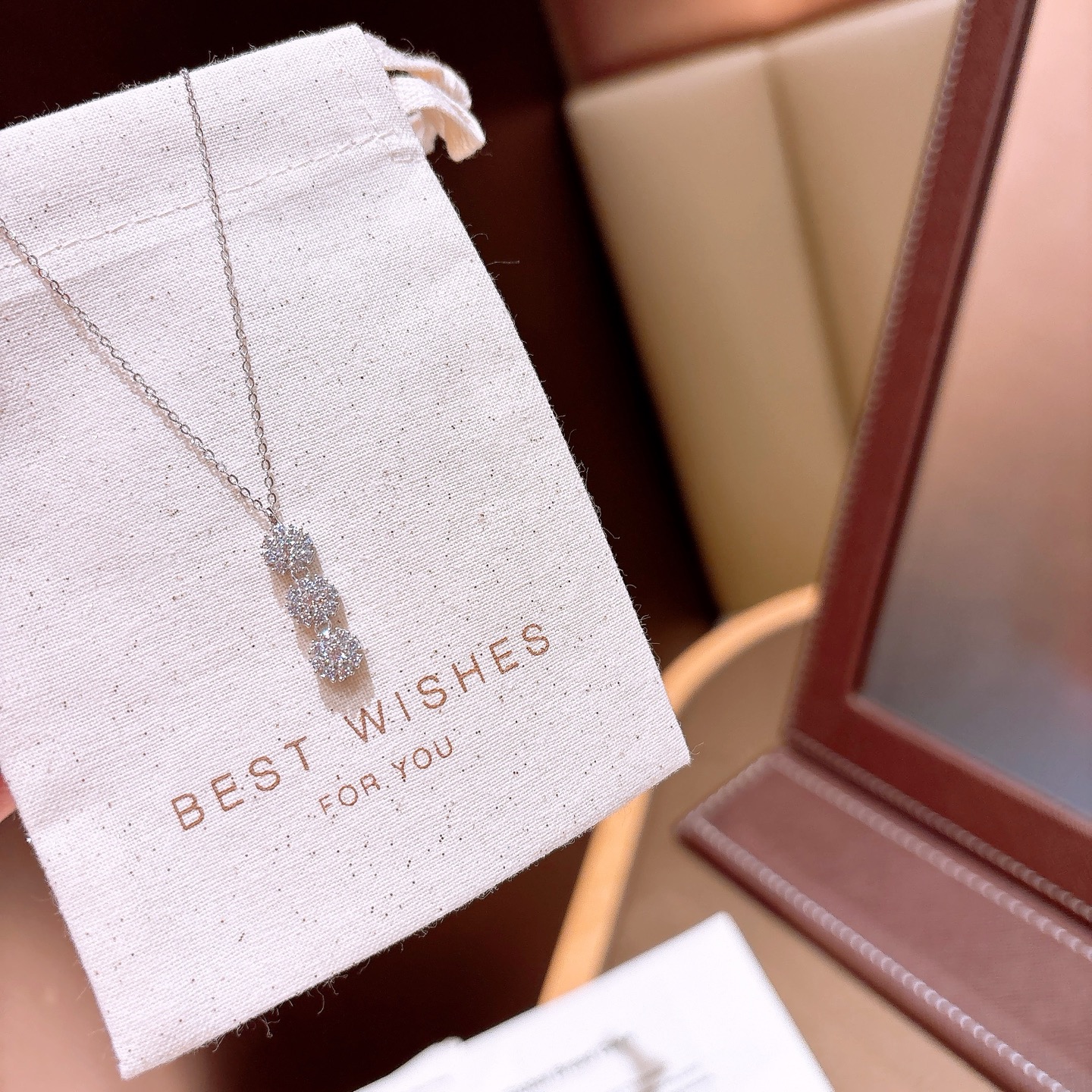 Hypoallergenic Silver Moissanite Necklace Sweet & Cool Wedding Registration