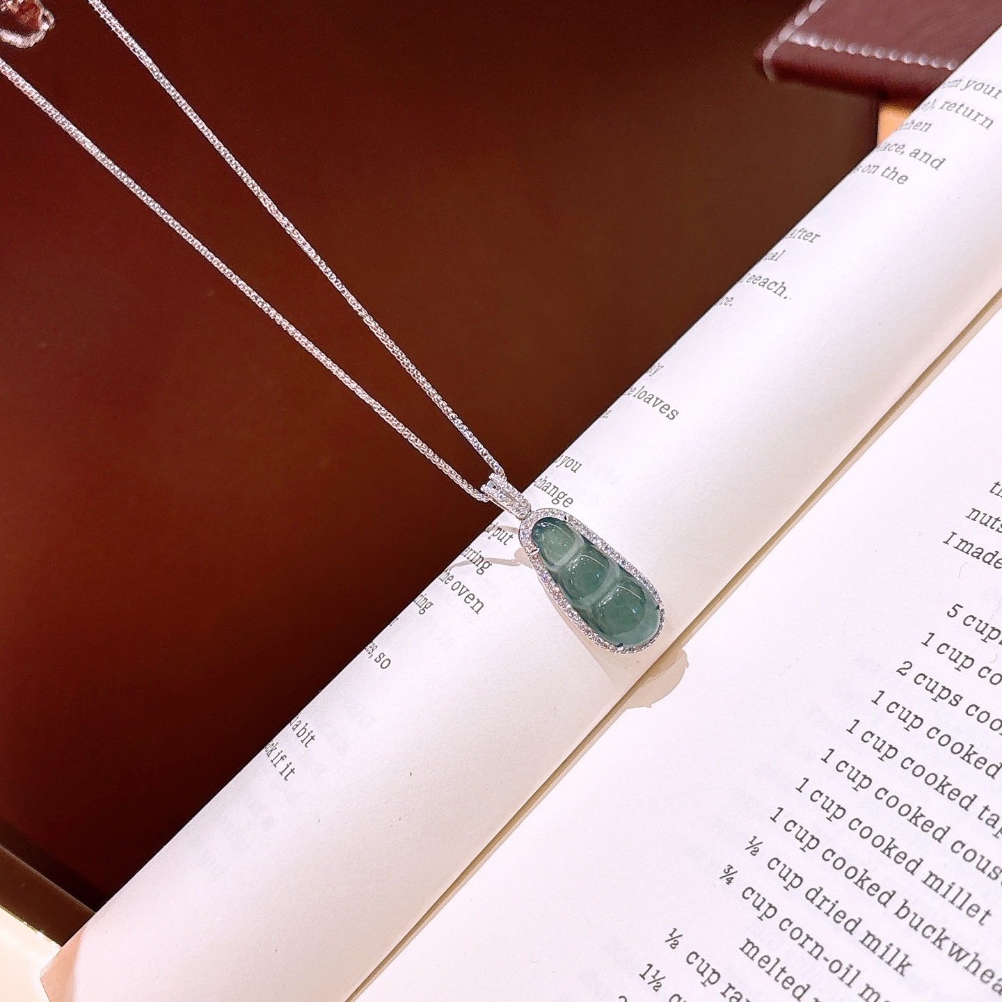 Solid Silver Jadeite Necklace Sweet & Cool Confession Gold