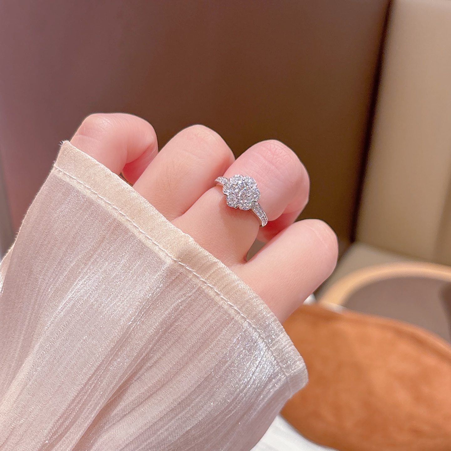 S925 Sterling Silver Moissanite Ring Fresh Banquet Gold