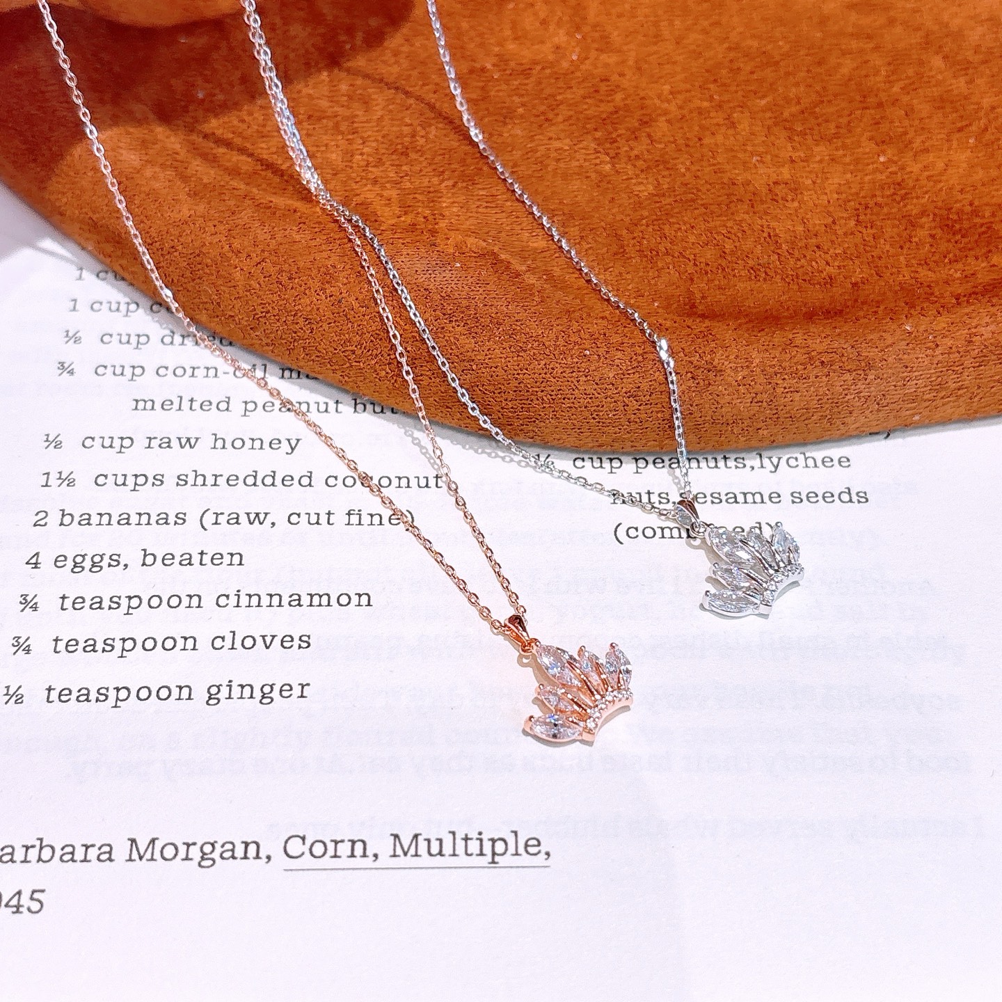 Hypoallergenic Silver Necklace Sweet & Cool Engagement Gold