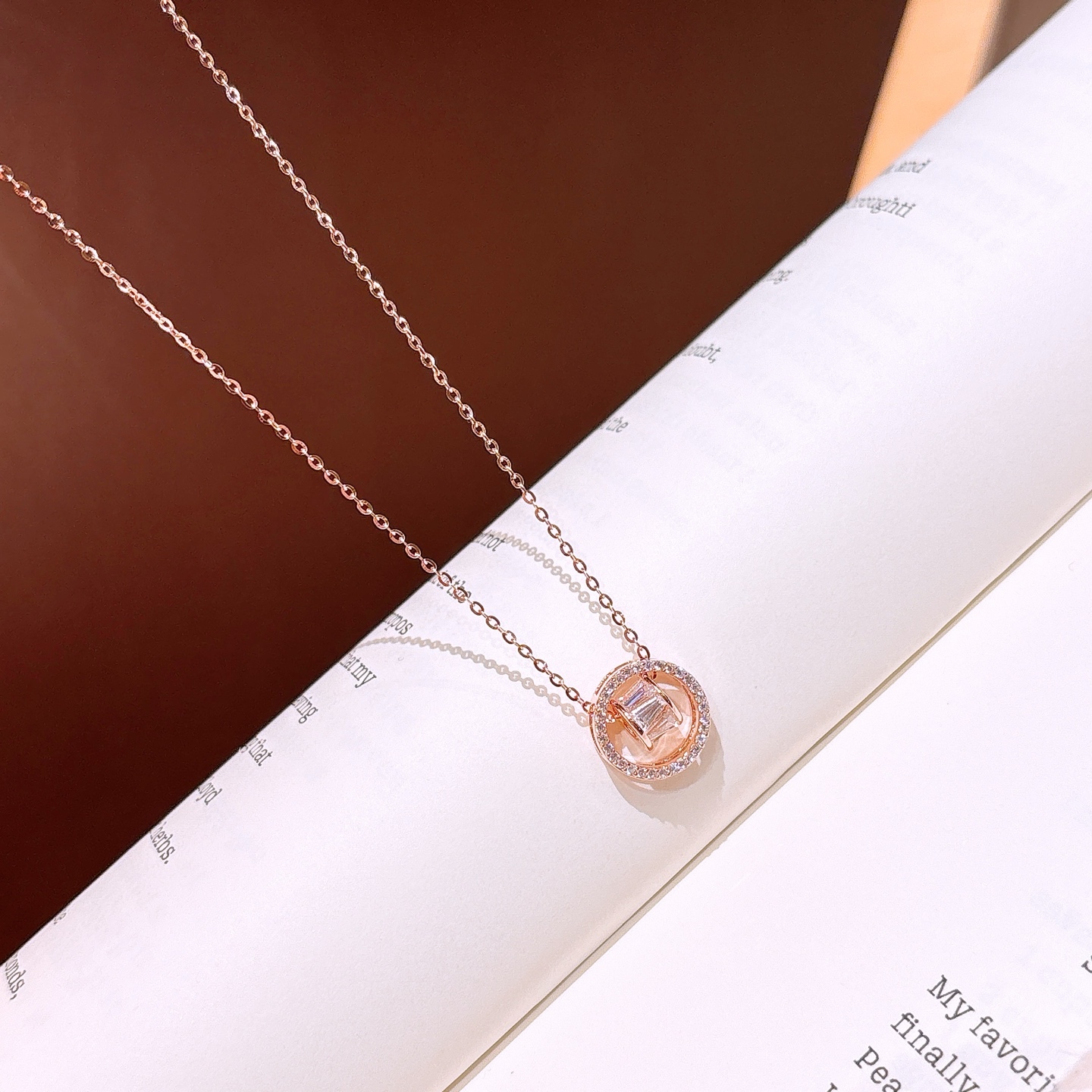 レトロ低アレルギー銀ネックレスシルバー 新築祝い