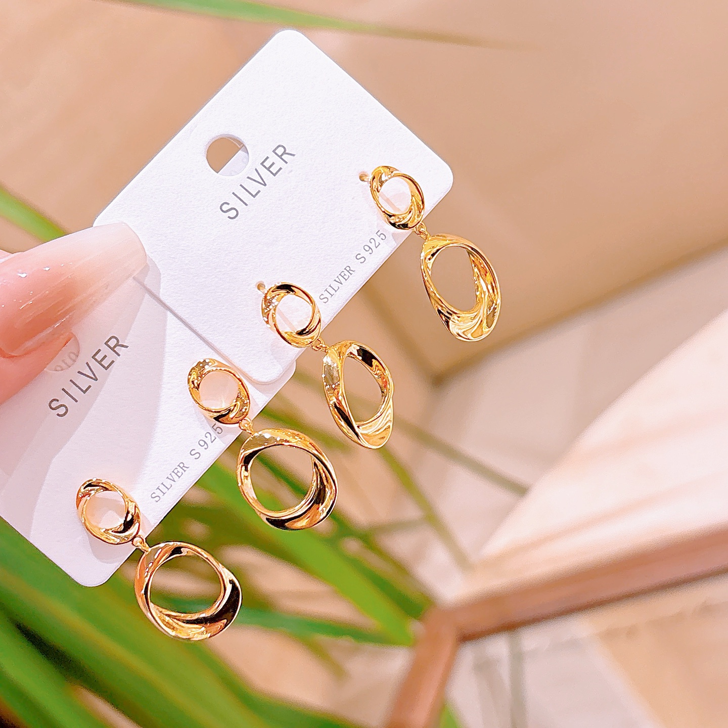 High Polish Silver Earrings Elegant Wedding Favor Silver