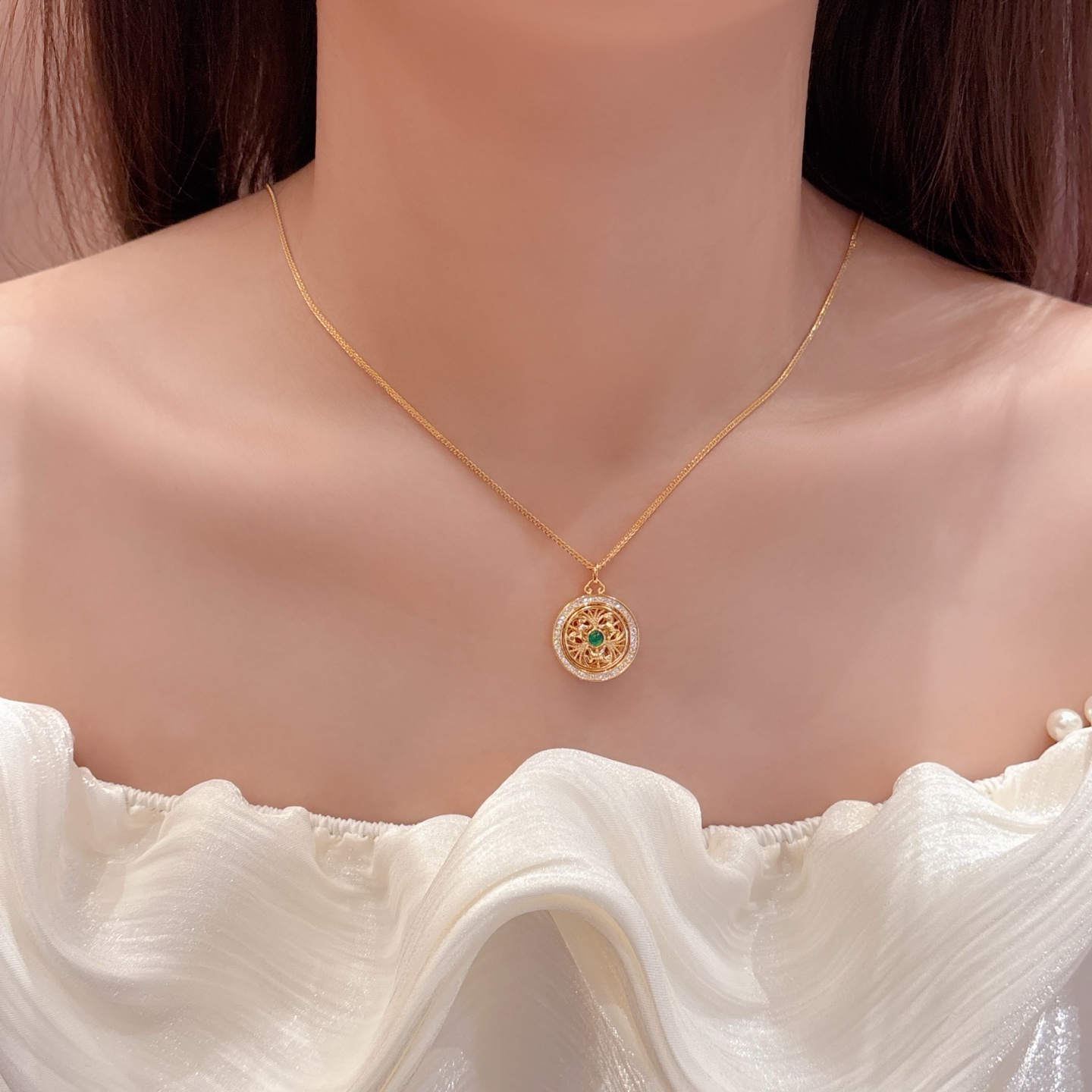 Hypoallergenic Silver Necklace Intellectual Self-love Silver