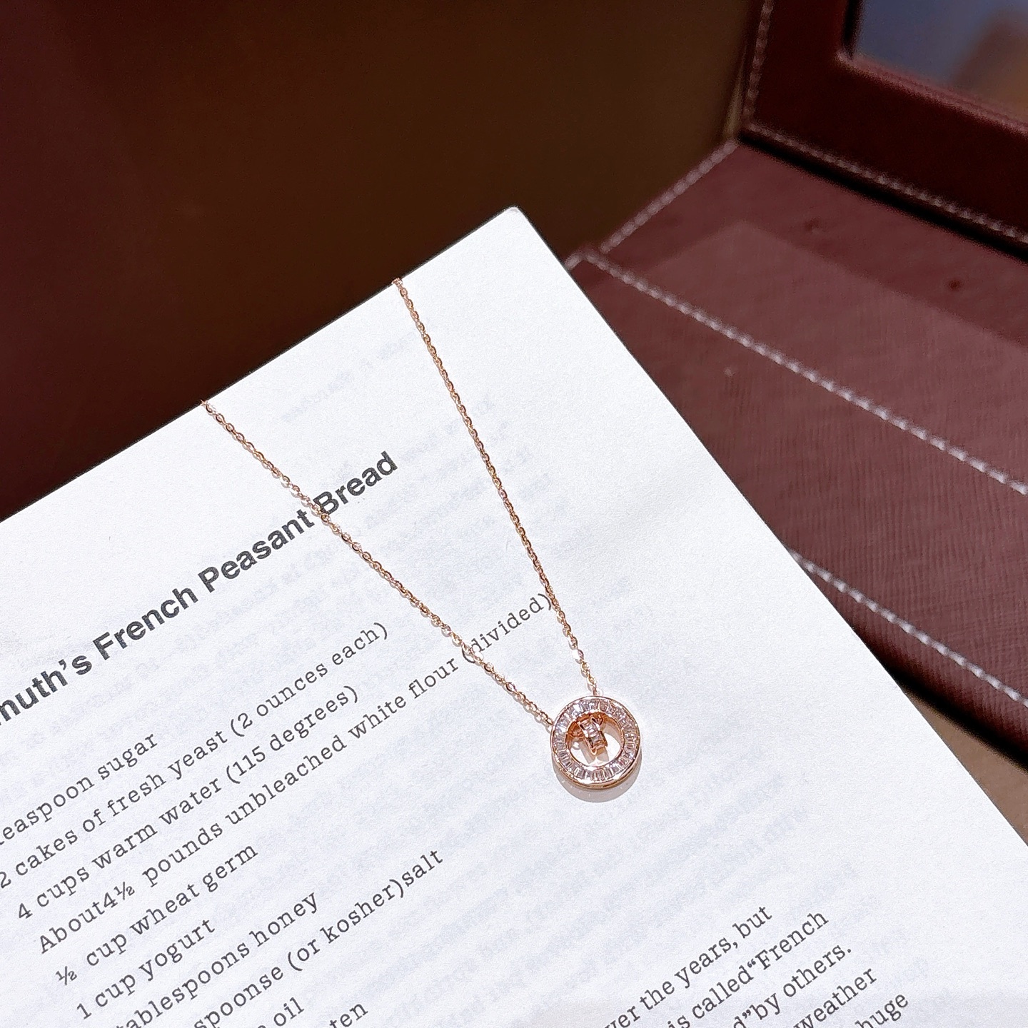 エレガント低アレルギー銀ネックレスゴールド 晩餐会