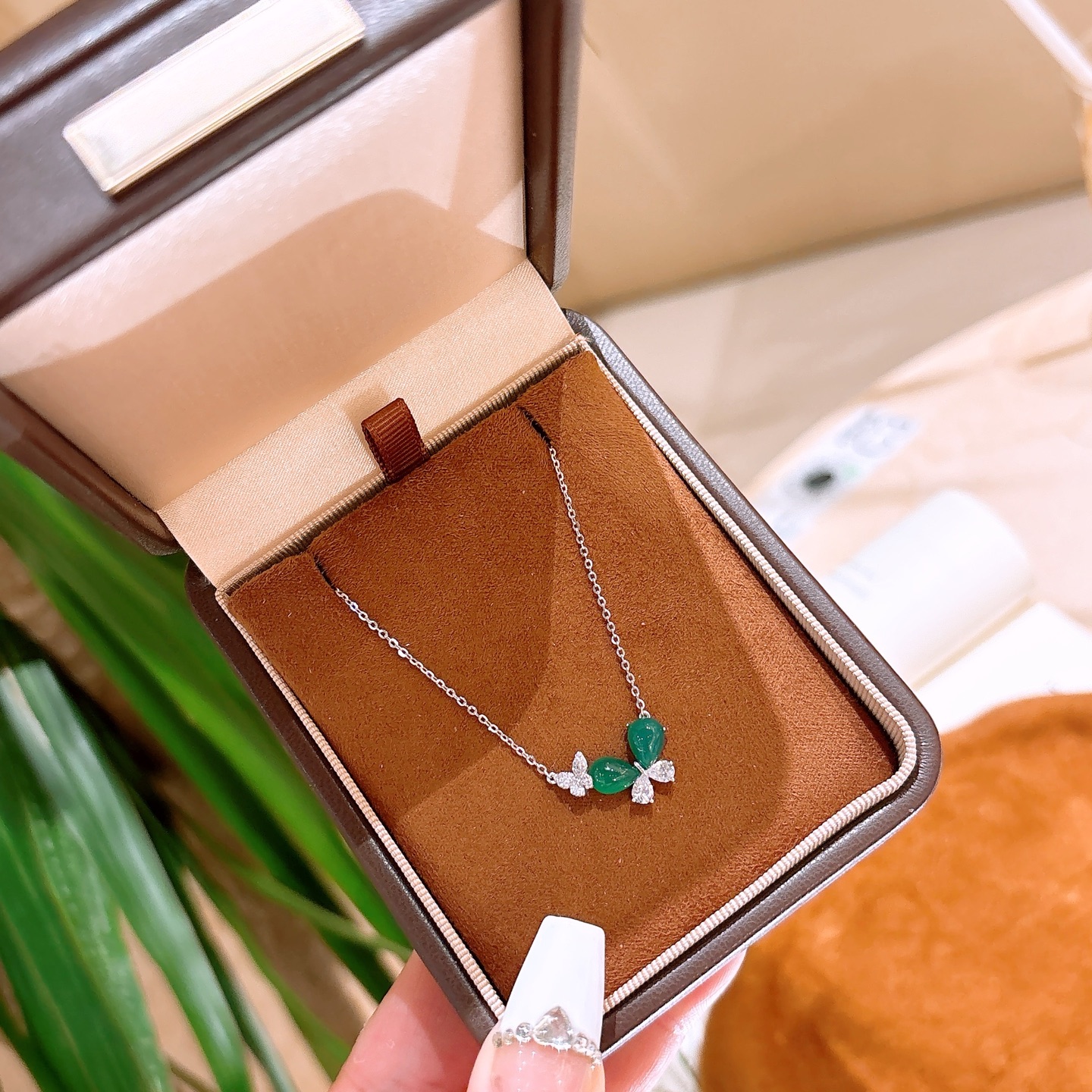 Fine Silver Necklace Light Luxury Annual Party Gold