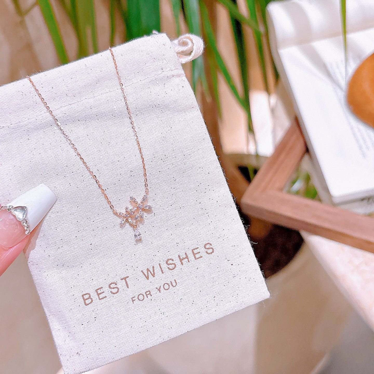 High Polish Silver Necklace Pure Workplace Gold