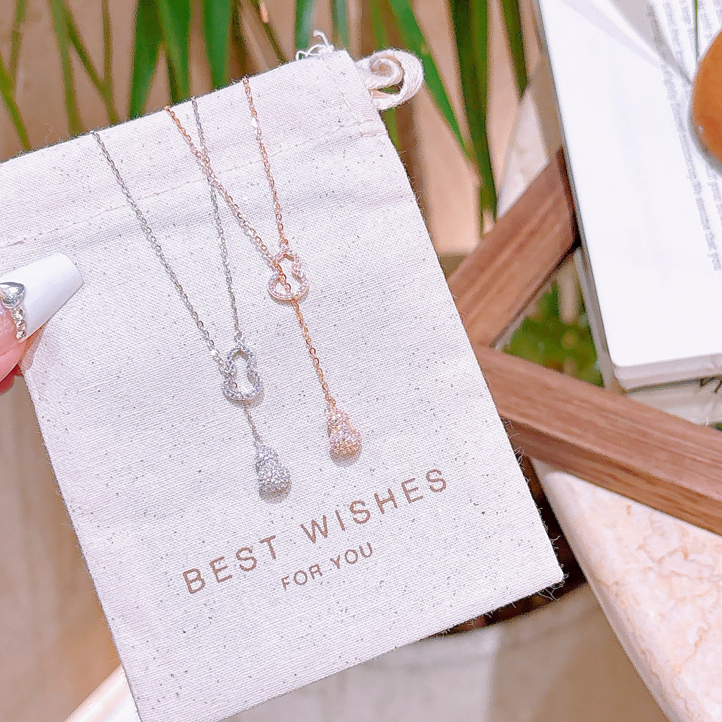 アーティスティックニッケル無添加銀ネックレスゴールド 新年