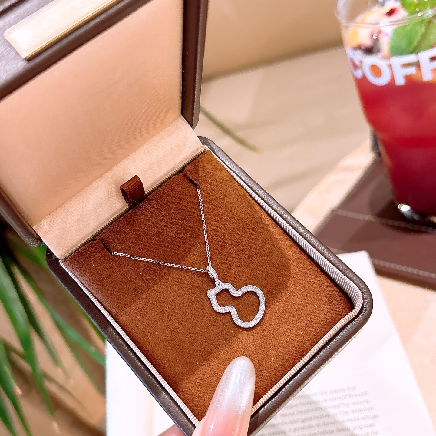 Solid Silver Necklace Fresh Spring Festival Silver