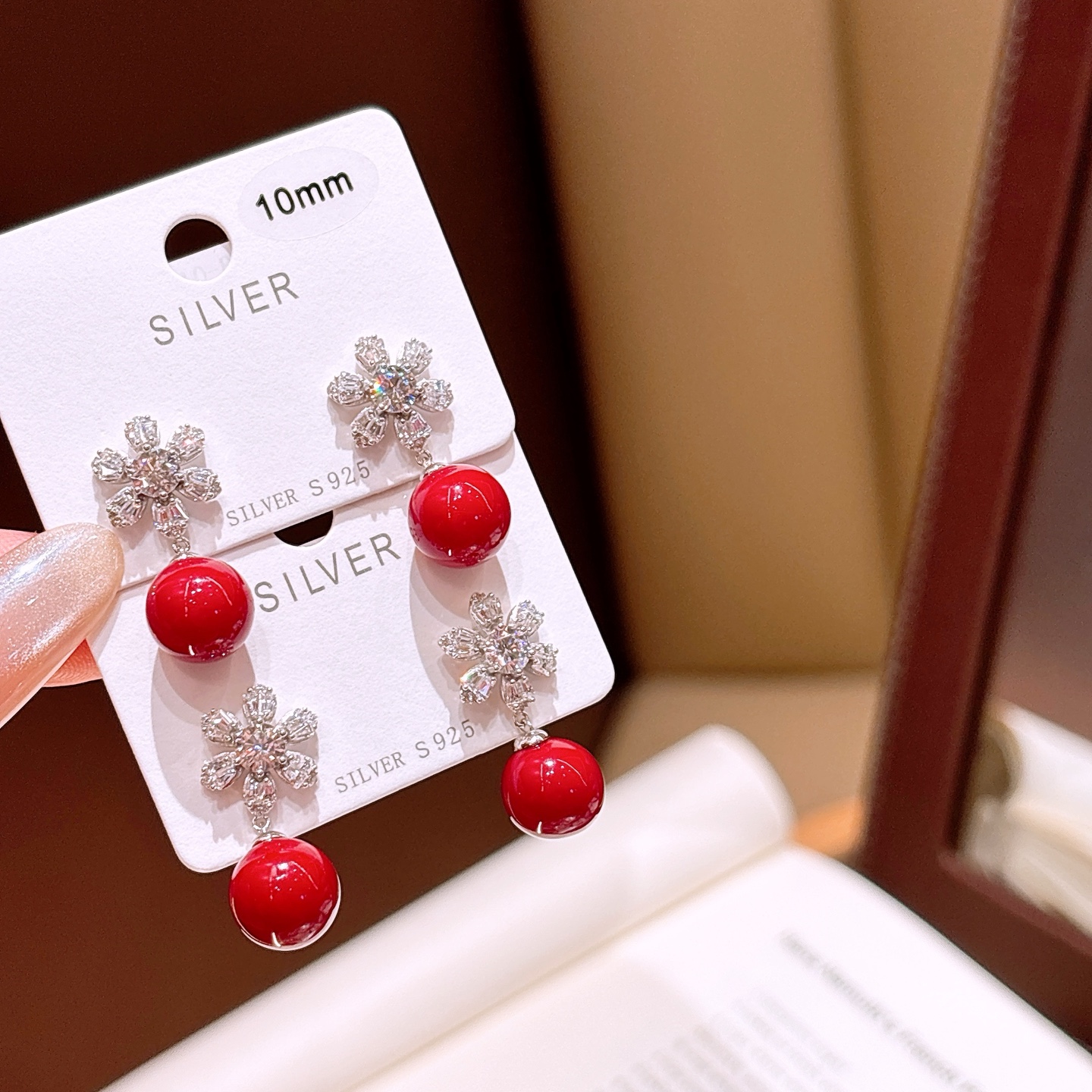 Solid Silver Earrings Sweet Banquet Silver