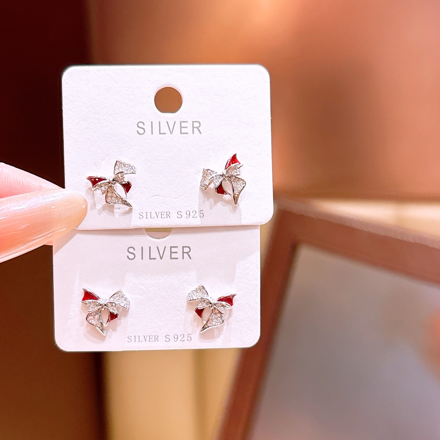 Hypoallergenic Silver Earrings Light Luxury Bestie Gift Silver