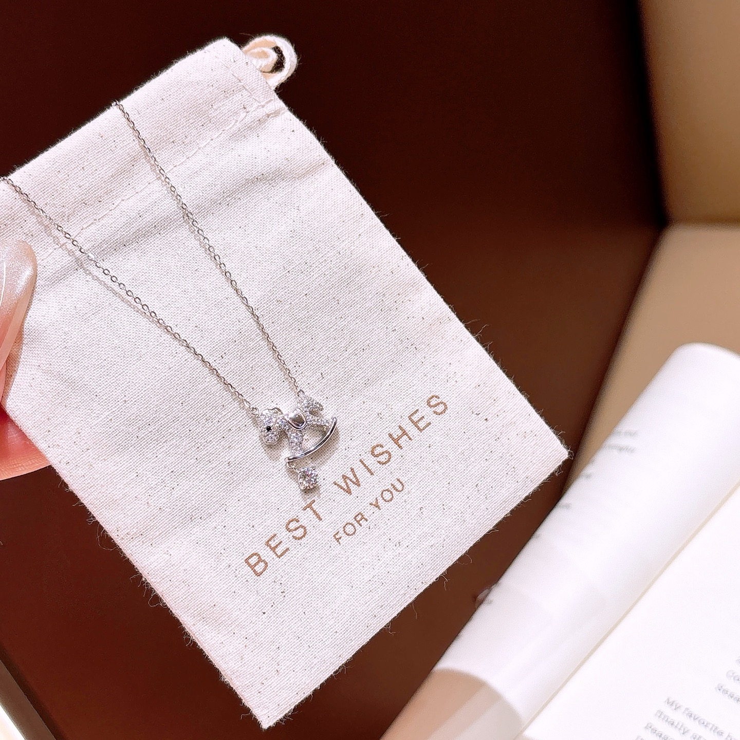 ガーリー低アレルギー銀モアッサナイトネックレスゴールド ギフト