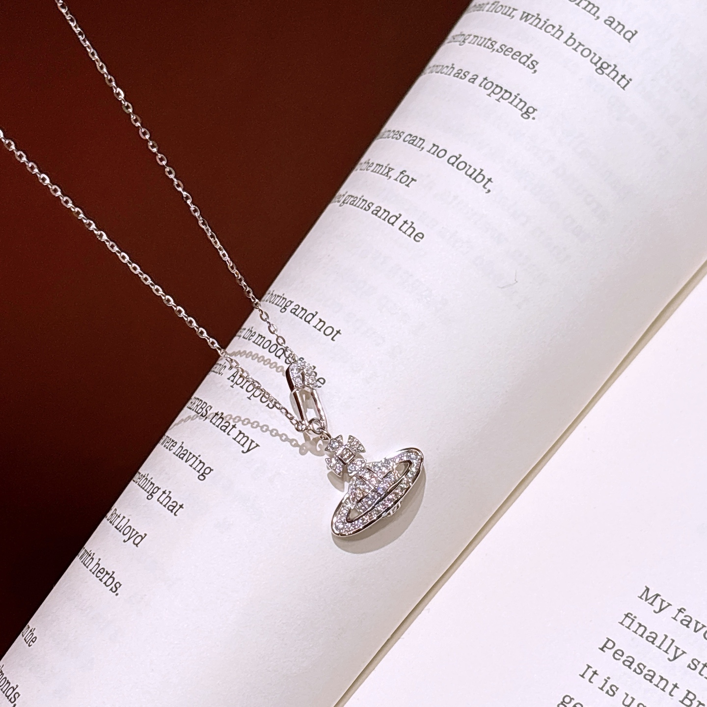 遊び心低アレルギー銀モアッサナイトネックレスゴールド 新年