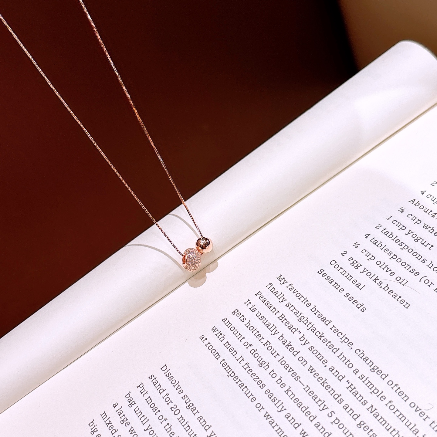 甘いアレルギー対応シルバーネックレスゴールド デート