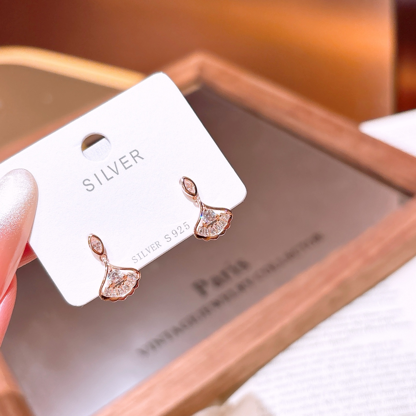 遊び心ニッケル無添加銀イヤリングシルバー 年次パーティー