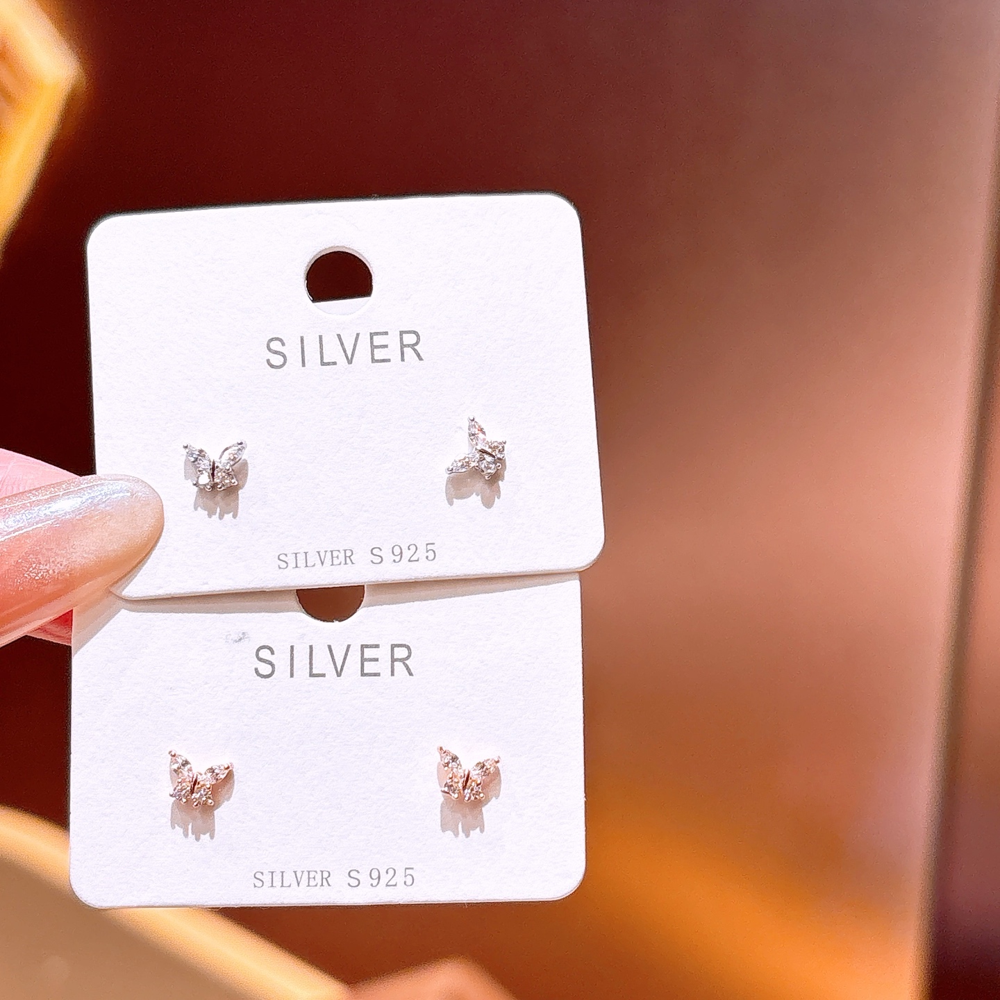 繊細ファインシルバーイヤリングゴールド 婚約