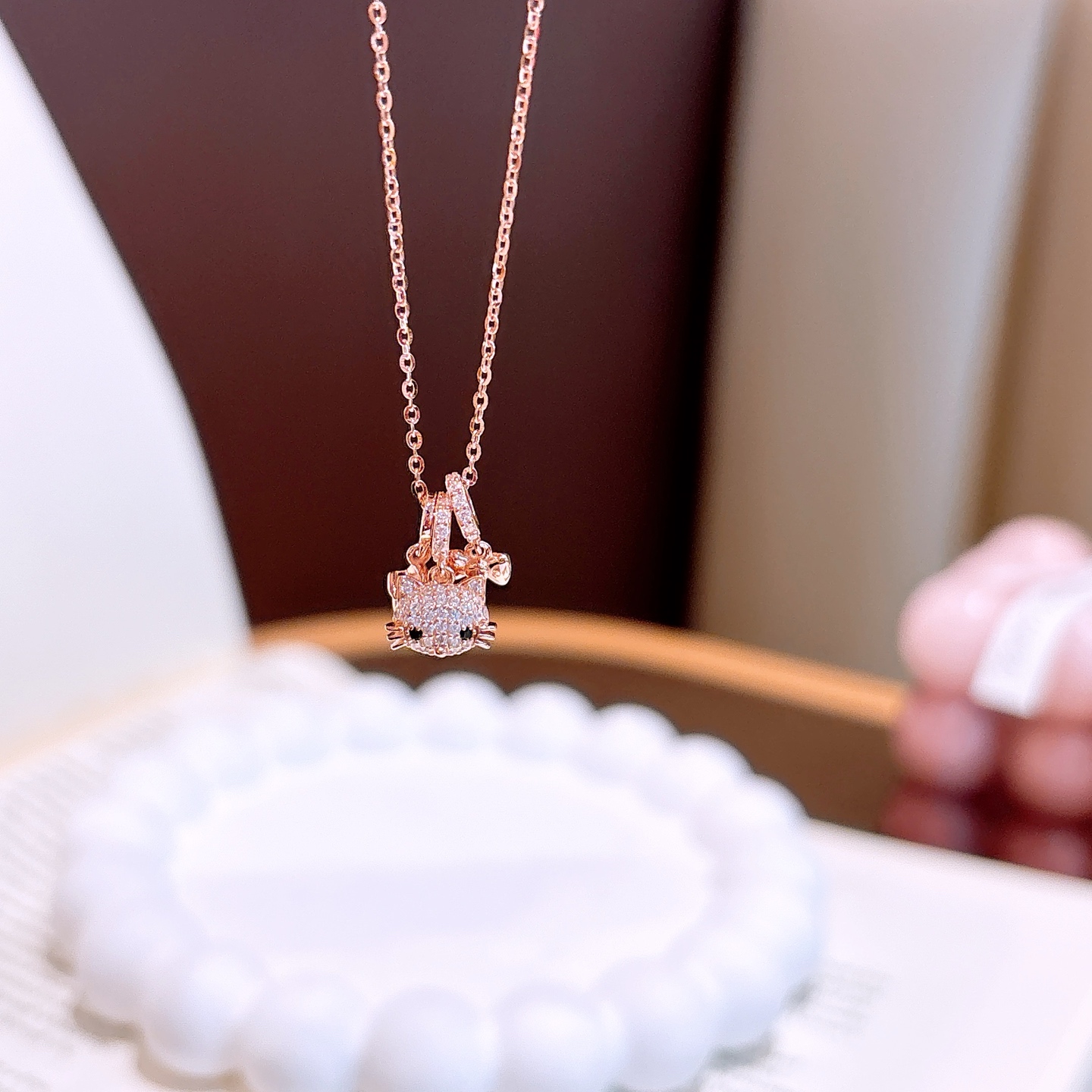 High Polish Silver Necklace Light Luxury Anniversary Gold