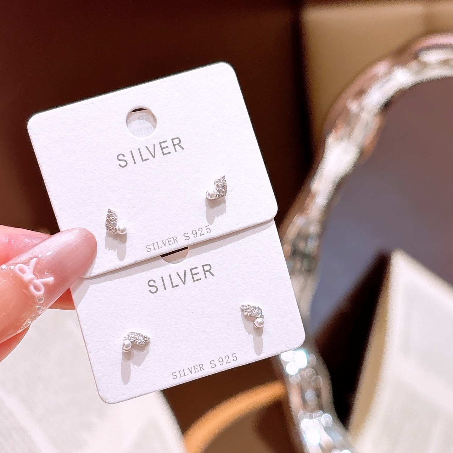 ミニマリストアレルギー対応シルバーイヤリングシルバー 先生の日