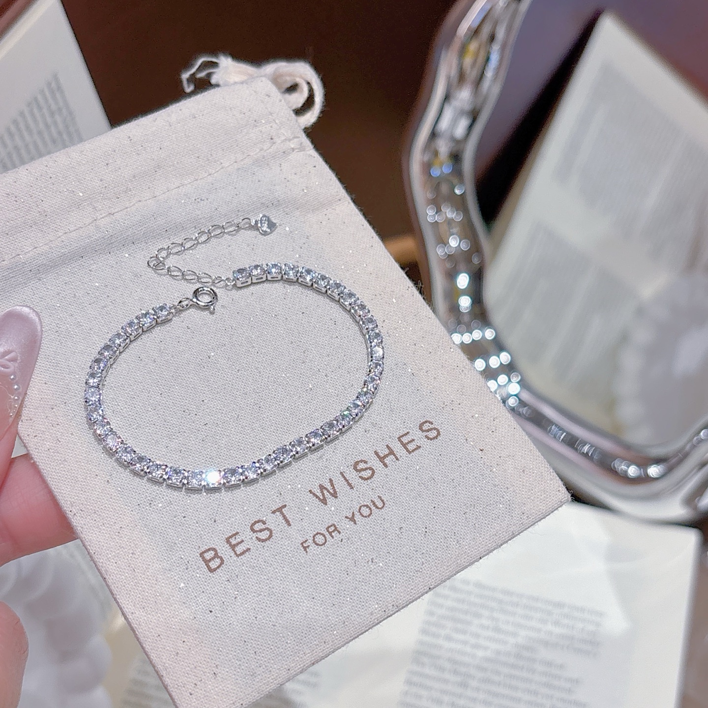 軽やか純銀ブレスレットゴールド 親友へのプレゼント